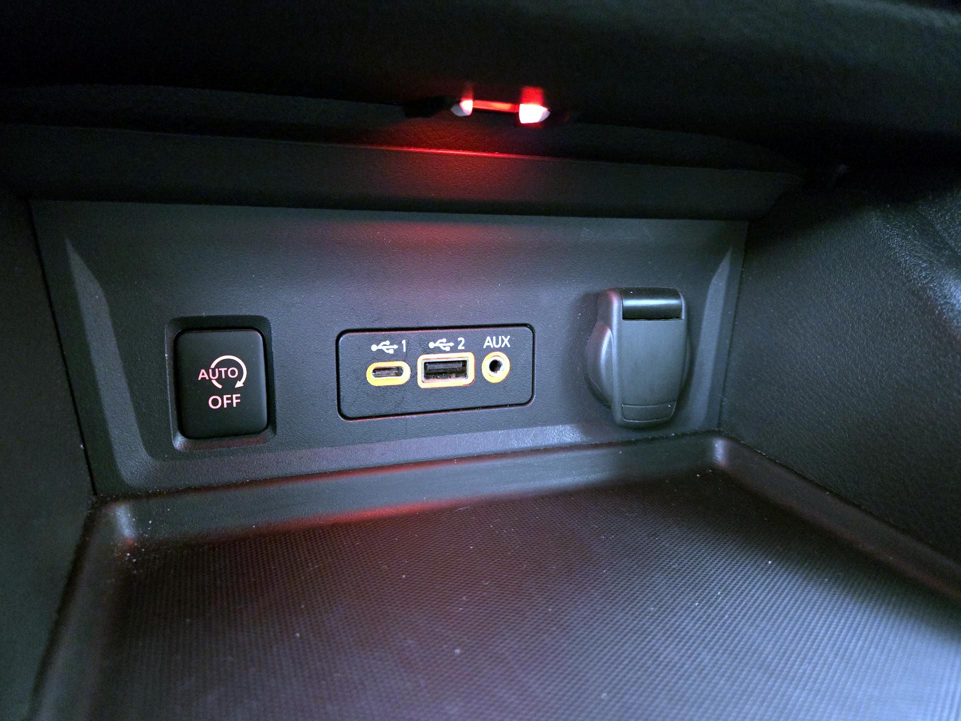 Thumbnail: 2024 Nissan Sentra - 18