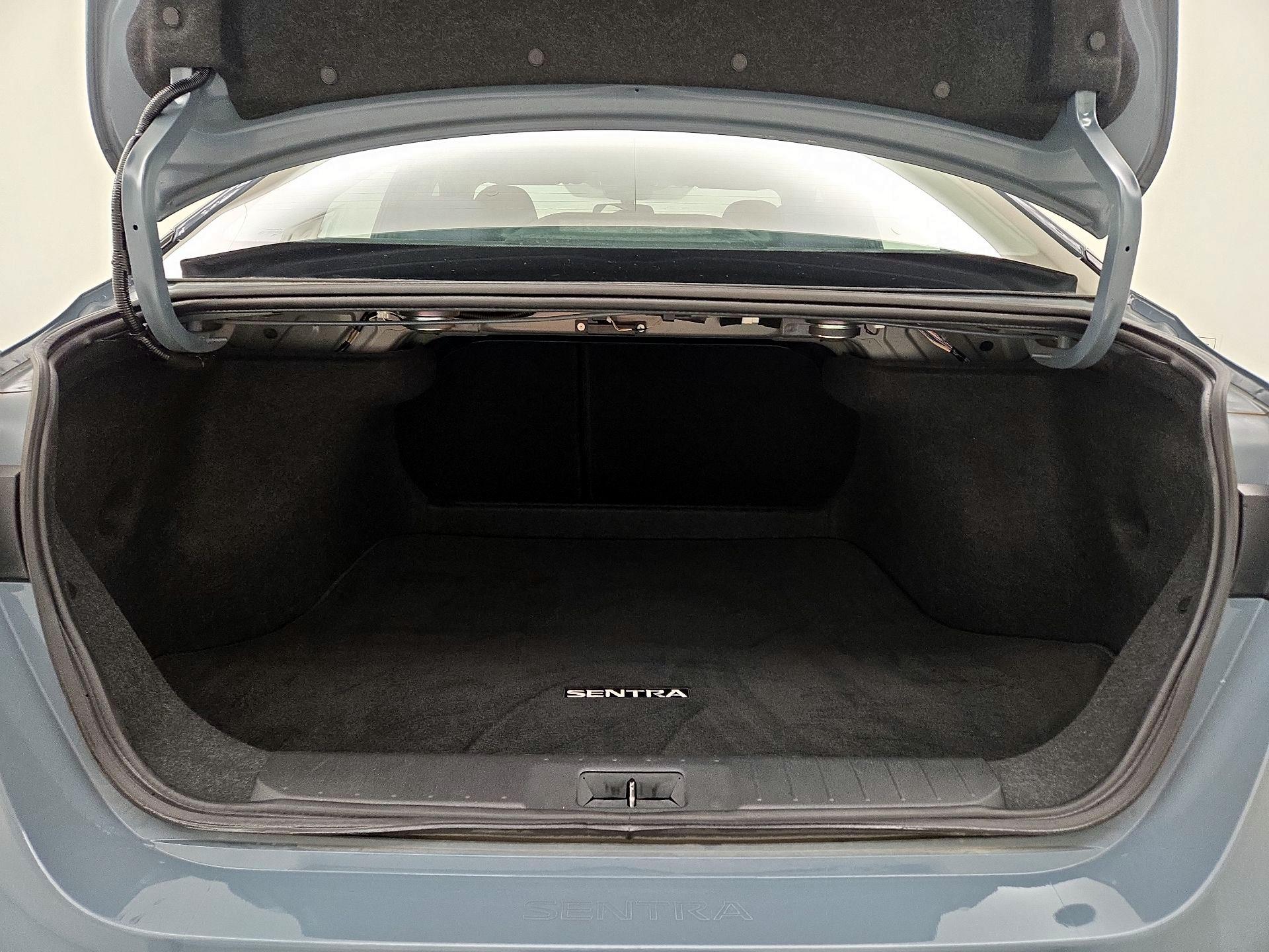 Thumbnail: 2024 Nissan Sentra - 20
