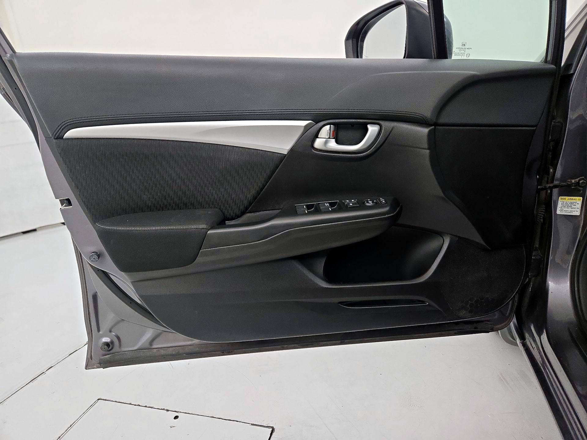 Thumbnail: 2015 Honda Civic - 12