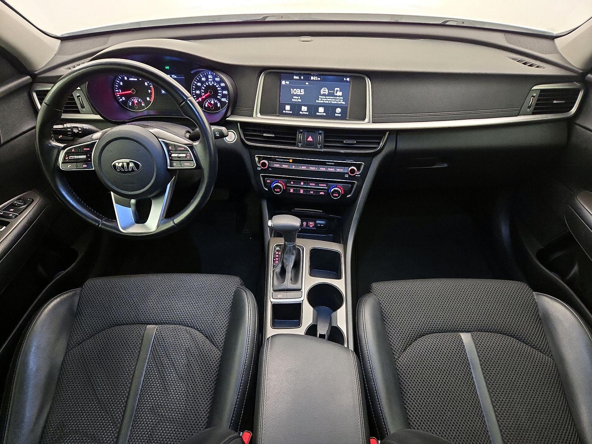 Thumbnail: 2019 Kia Optima - 9