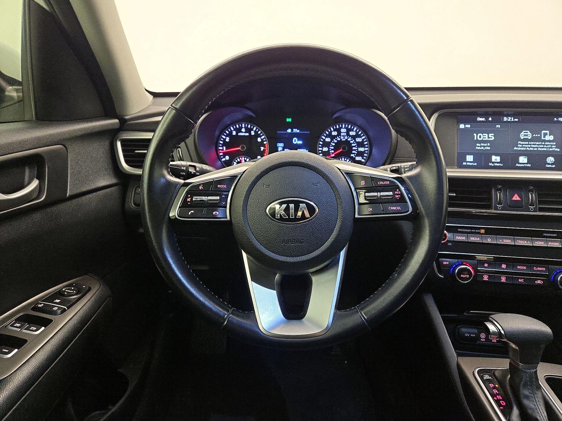 Thumbnail: 2019 Kia Optima - 10