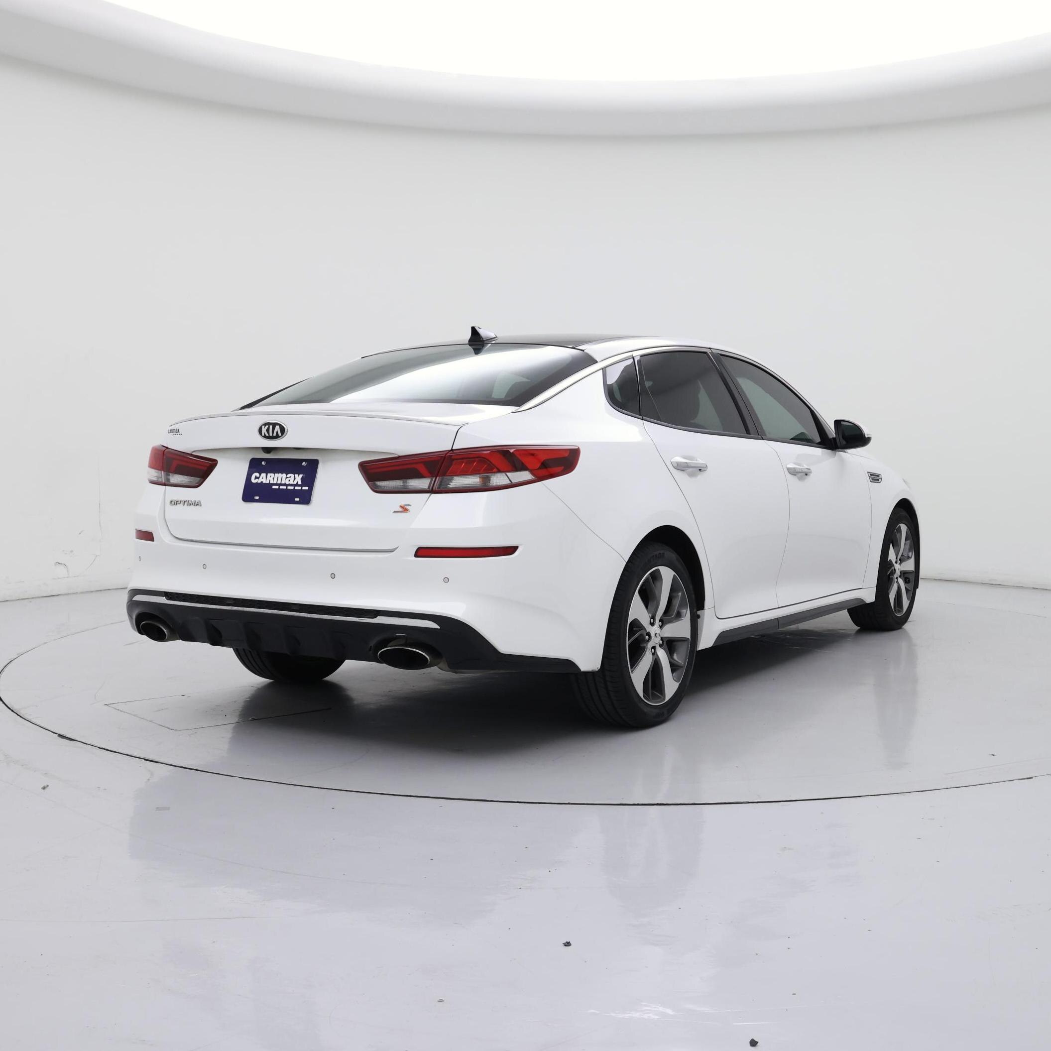 Thumbnail: 2019 Kia Optima - 8