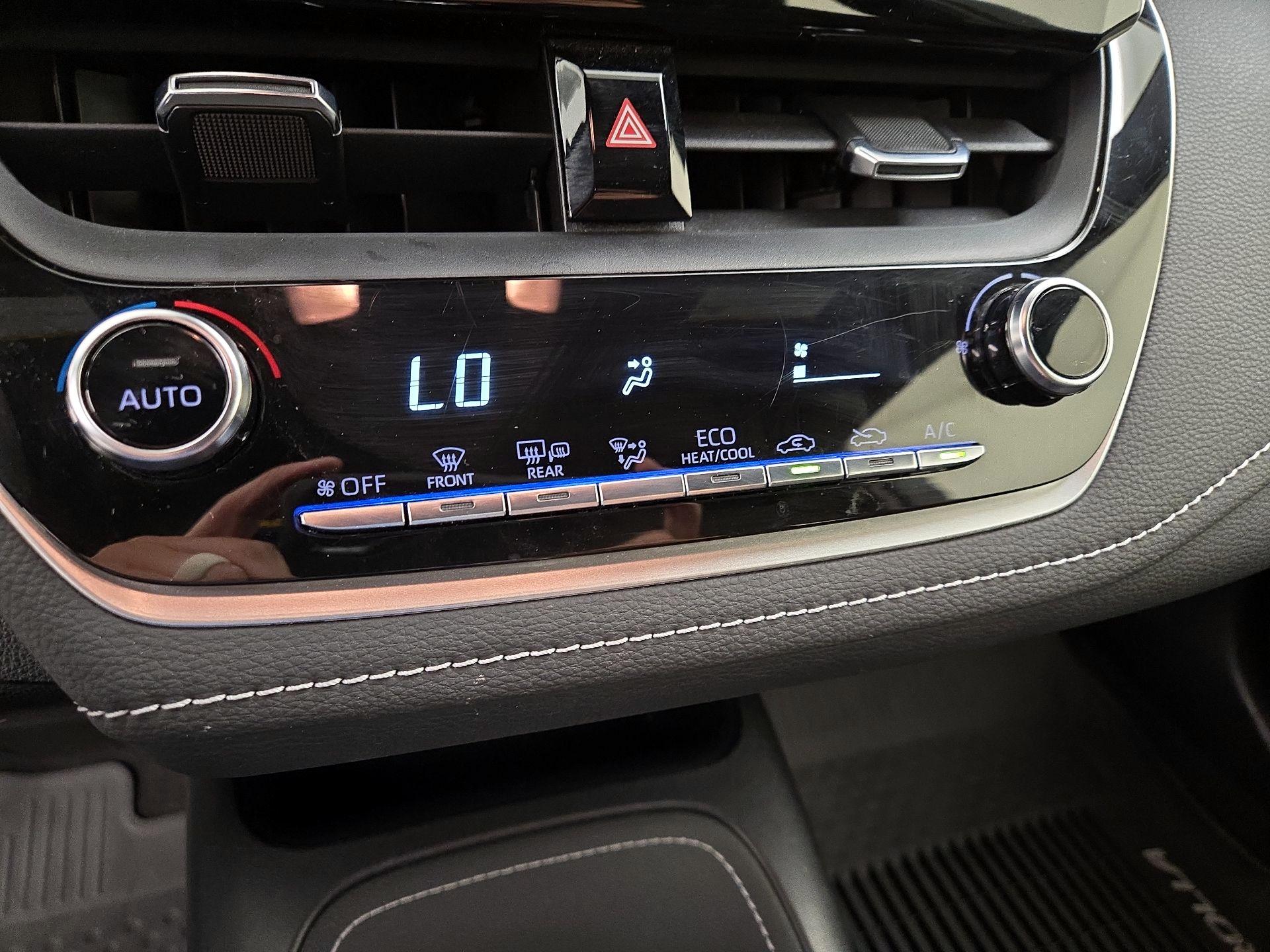 Thumbnail: 2022 Toyota Corolla - 16