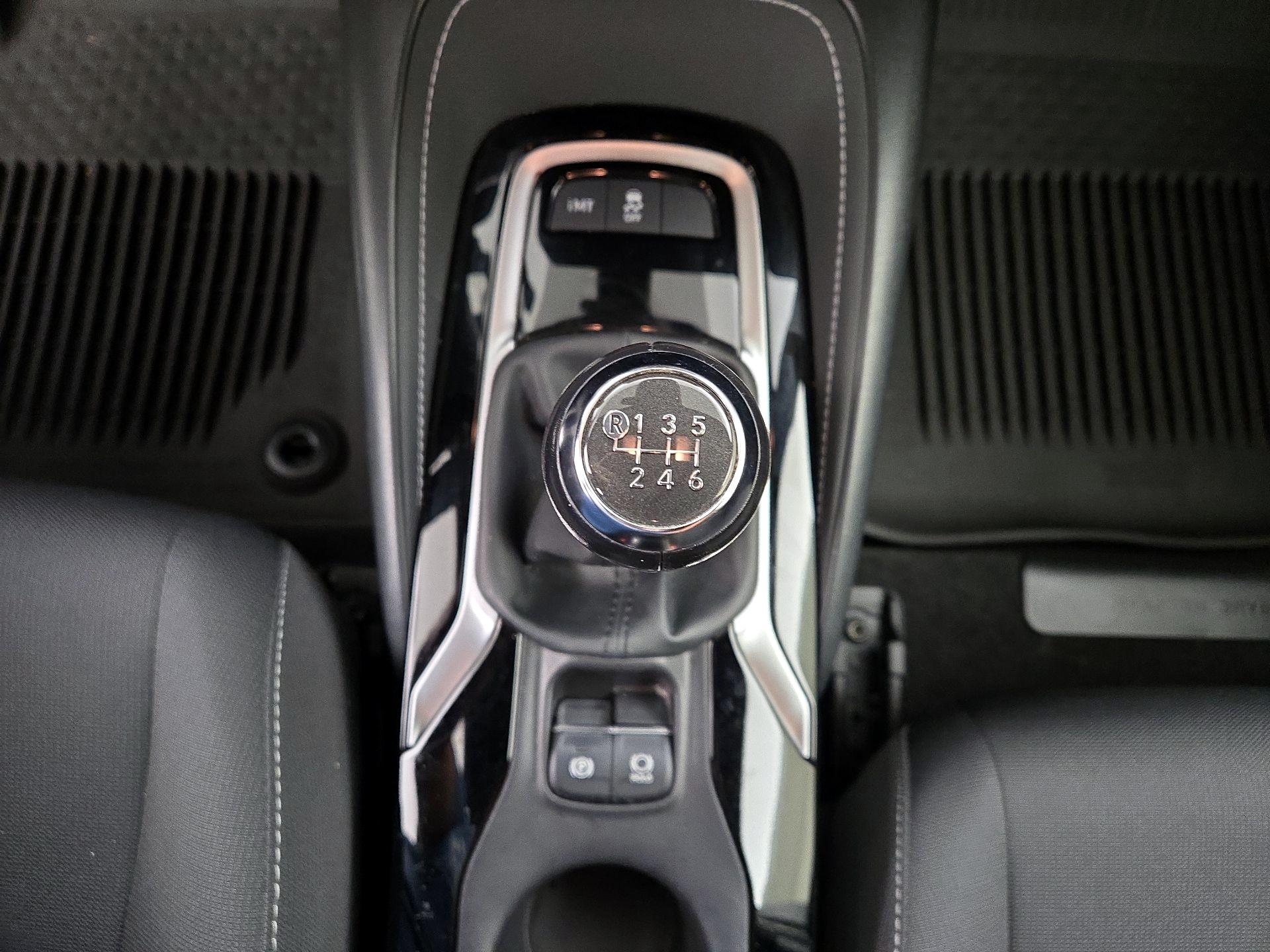 Thumbnail: 2022 Toyota Corolla - 17