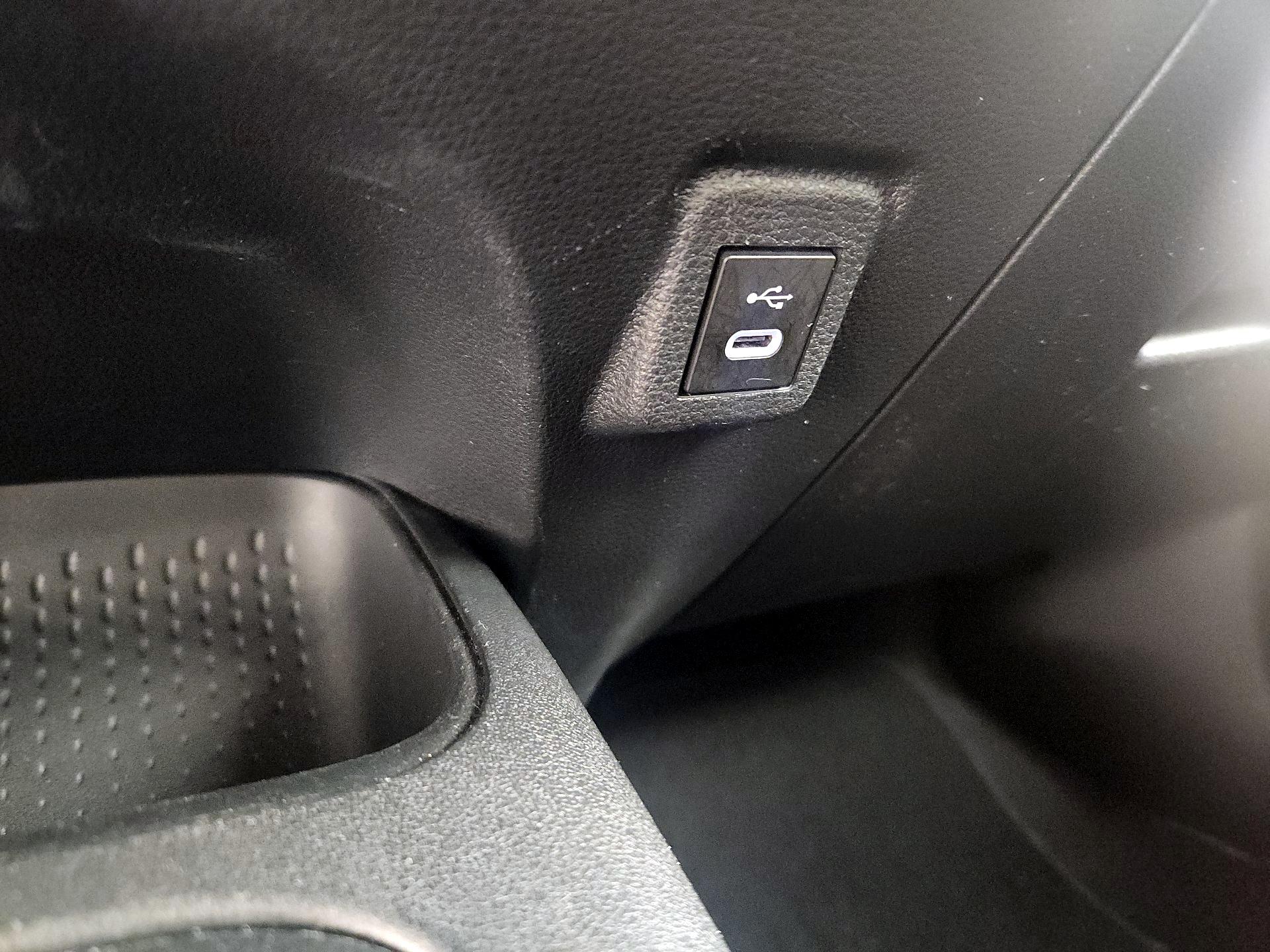 Thumbnail: 2024 Toyota Corolla - 18