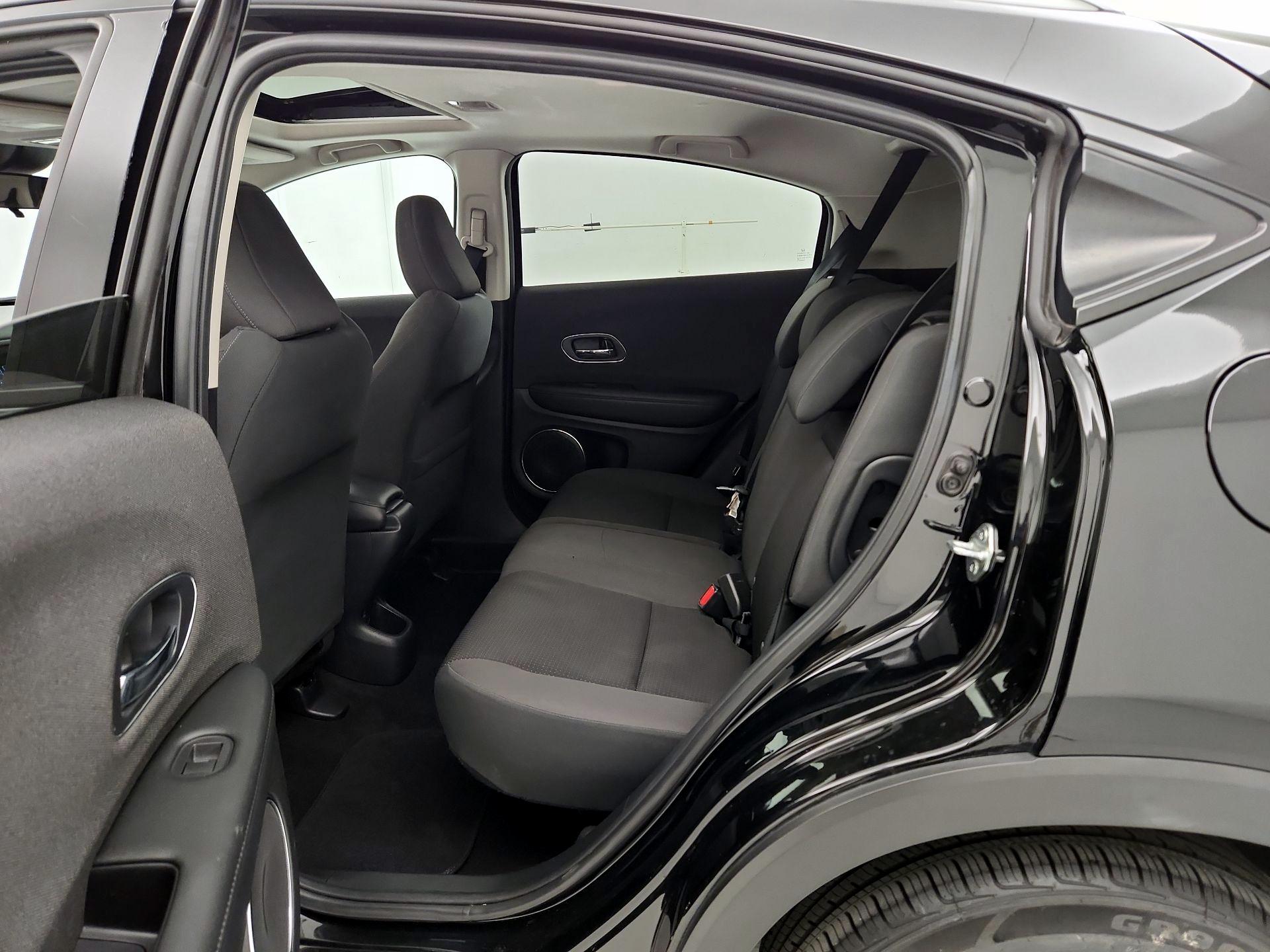 Thumbnail: 2022 Honda HR-V - 20