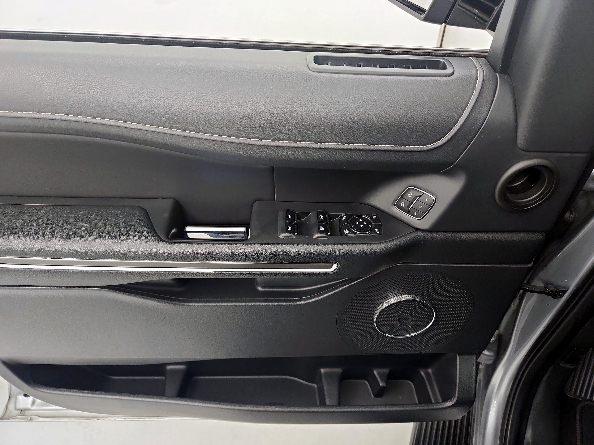 Thumbnail: 2024 Ford Expedition - 12