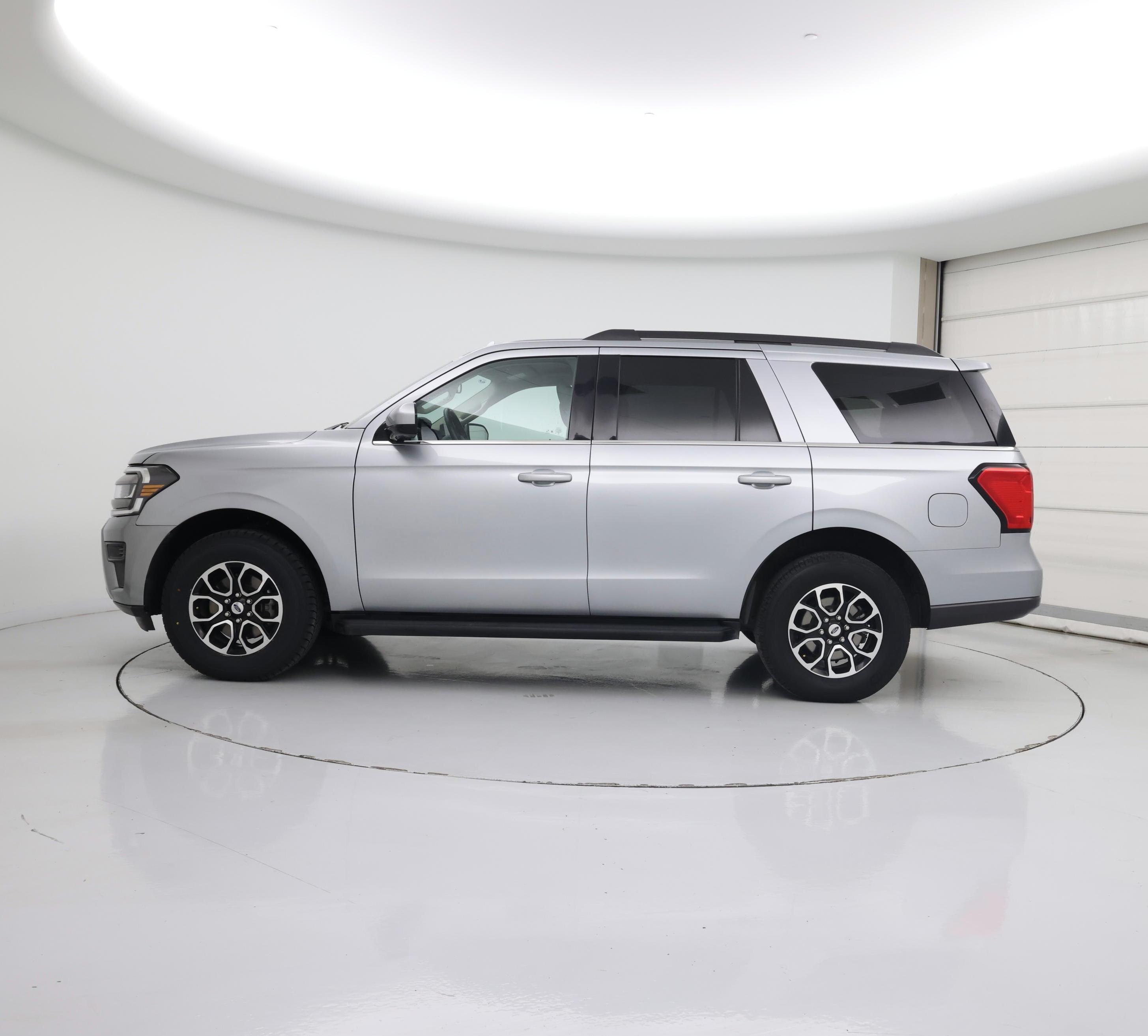 Thumbnail: 2024 Ford Expedition - 3