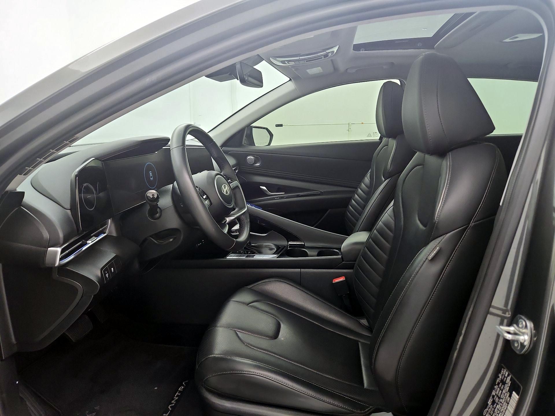 Thumbnail: 2024 Hyundai Elantra - 11