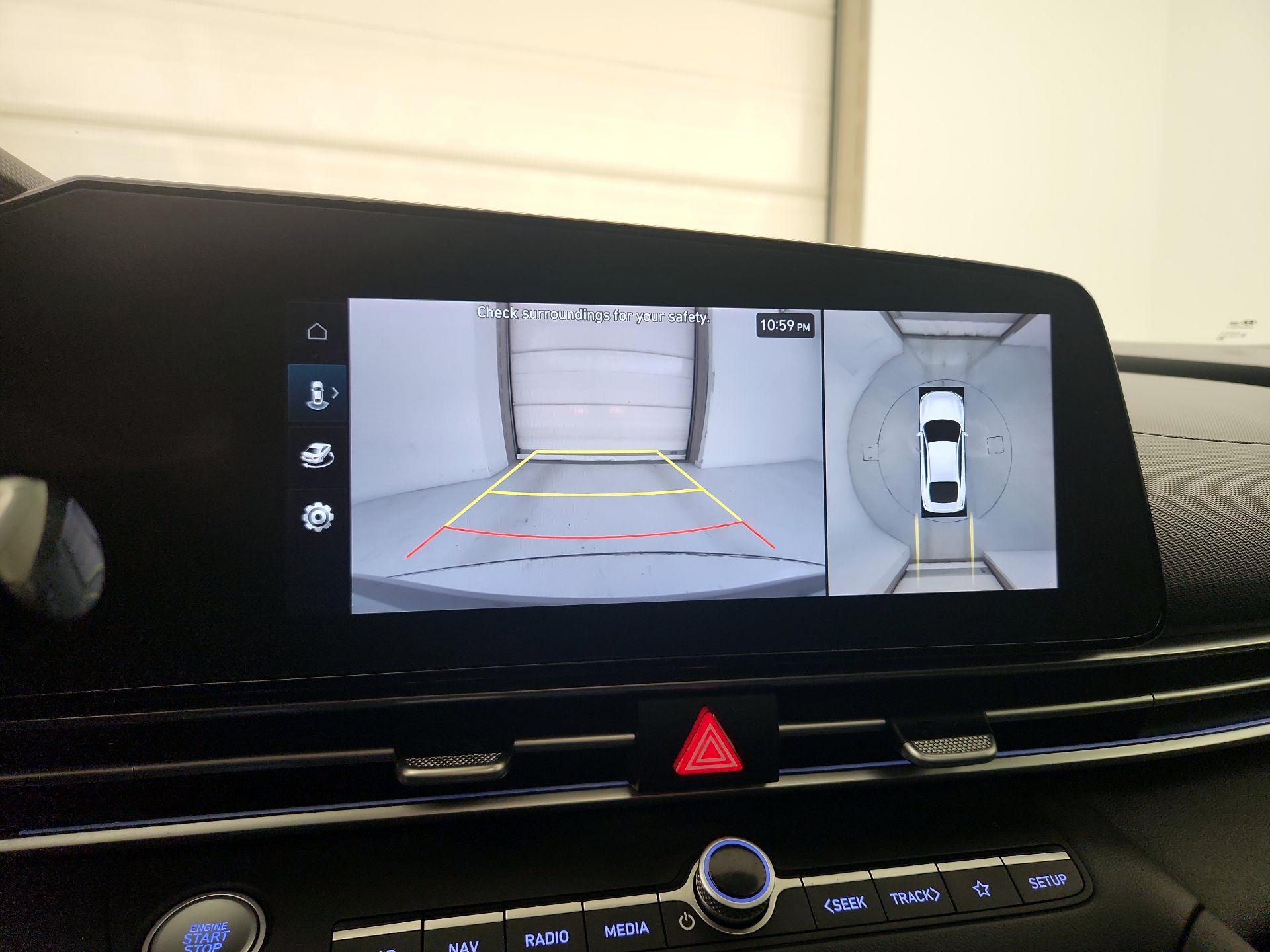 Thumbnail: 2024 Hyundai Elantra - 15