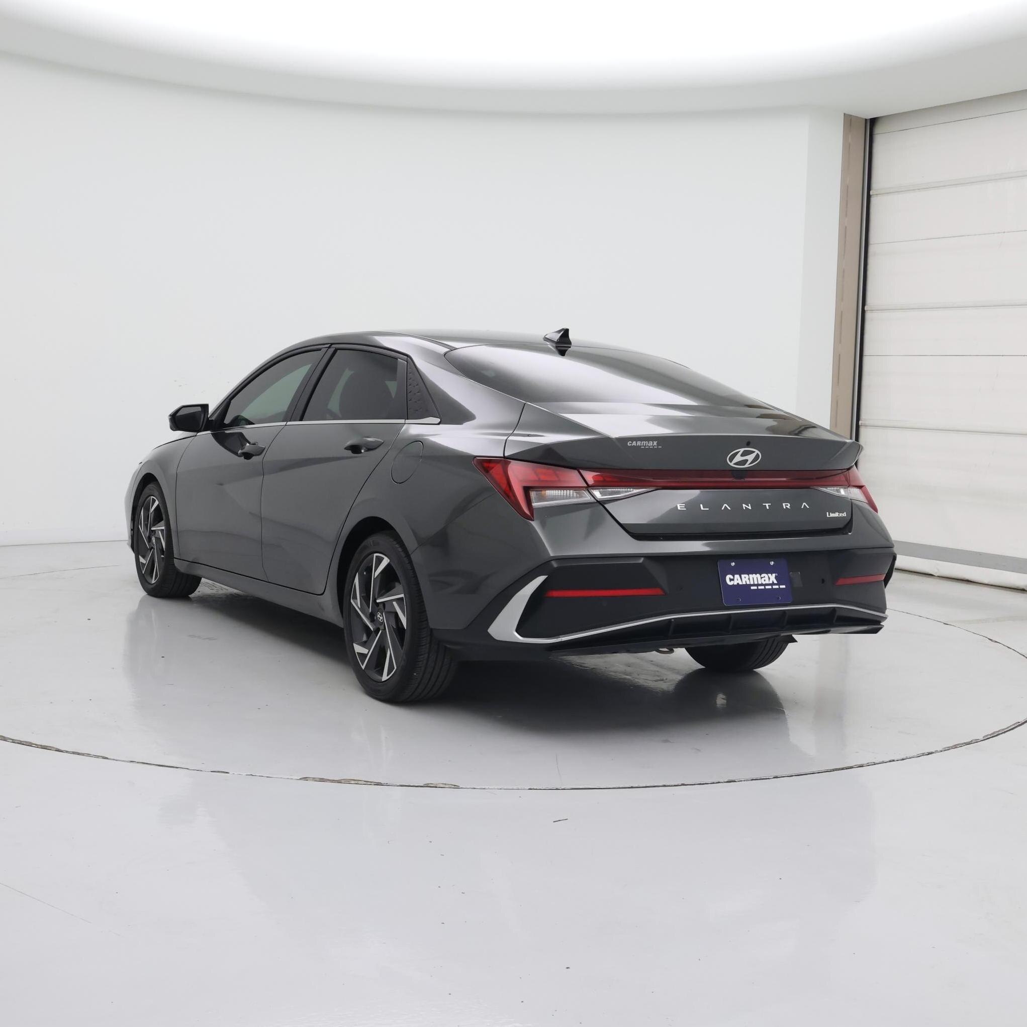 Thumbnail: 2024 Hyundai Elantra - 2