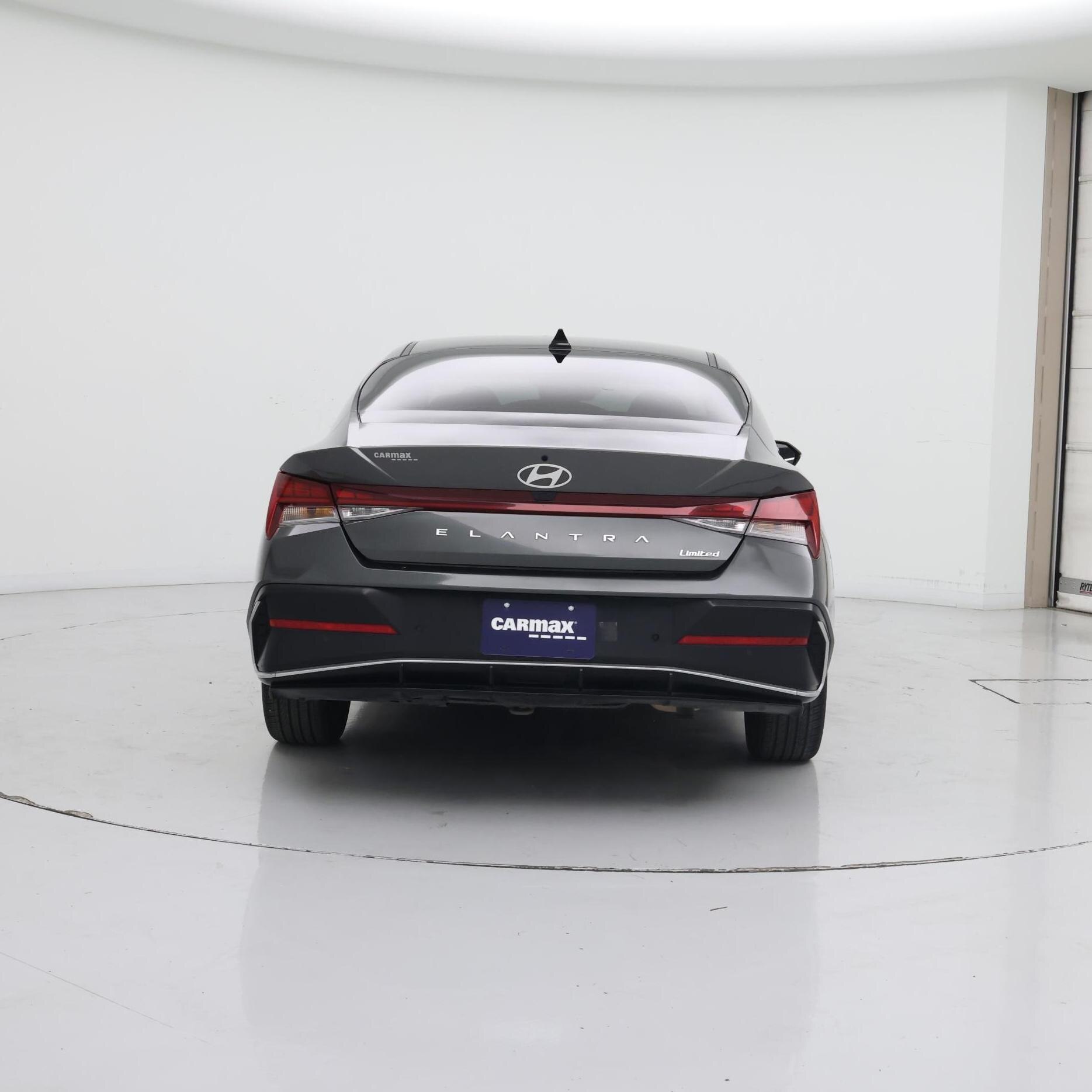 Thumbnail: 2024 Hyundai Elantra - 6