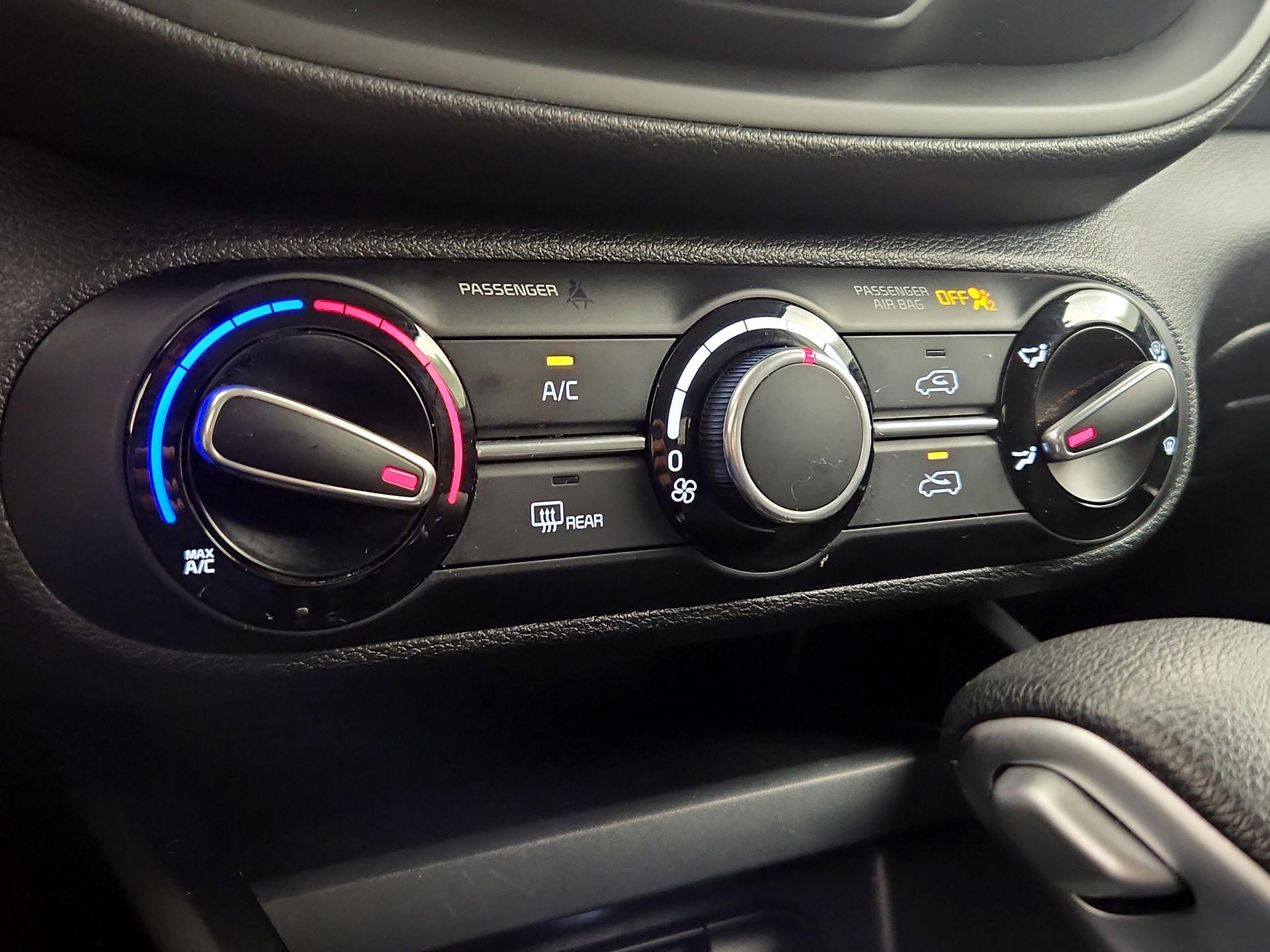 Thumbnail: 2024 Kia Soul - 16