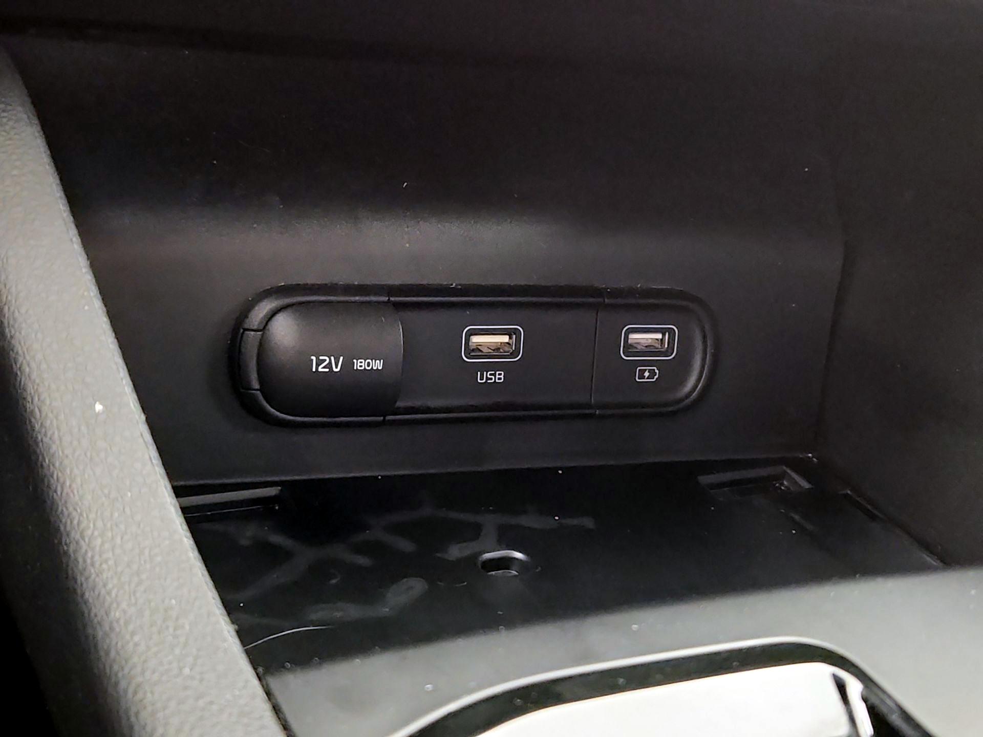 Thumbnail: 2021 Kia K5 - 18