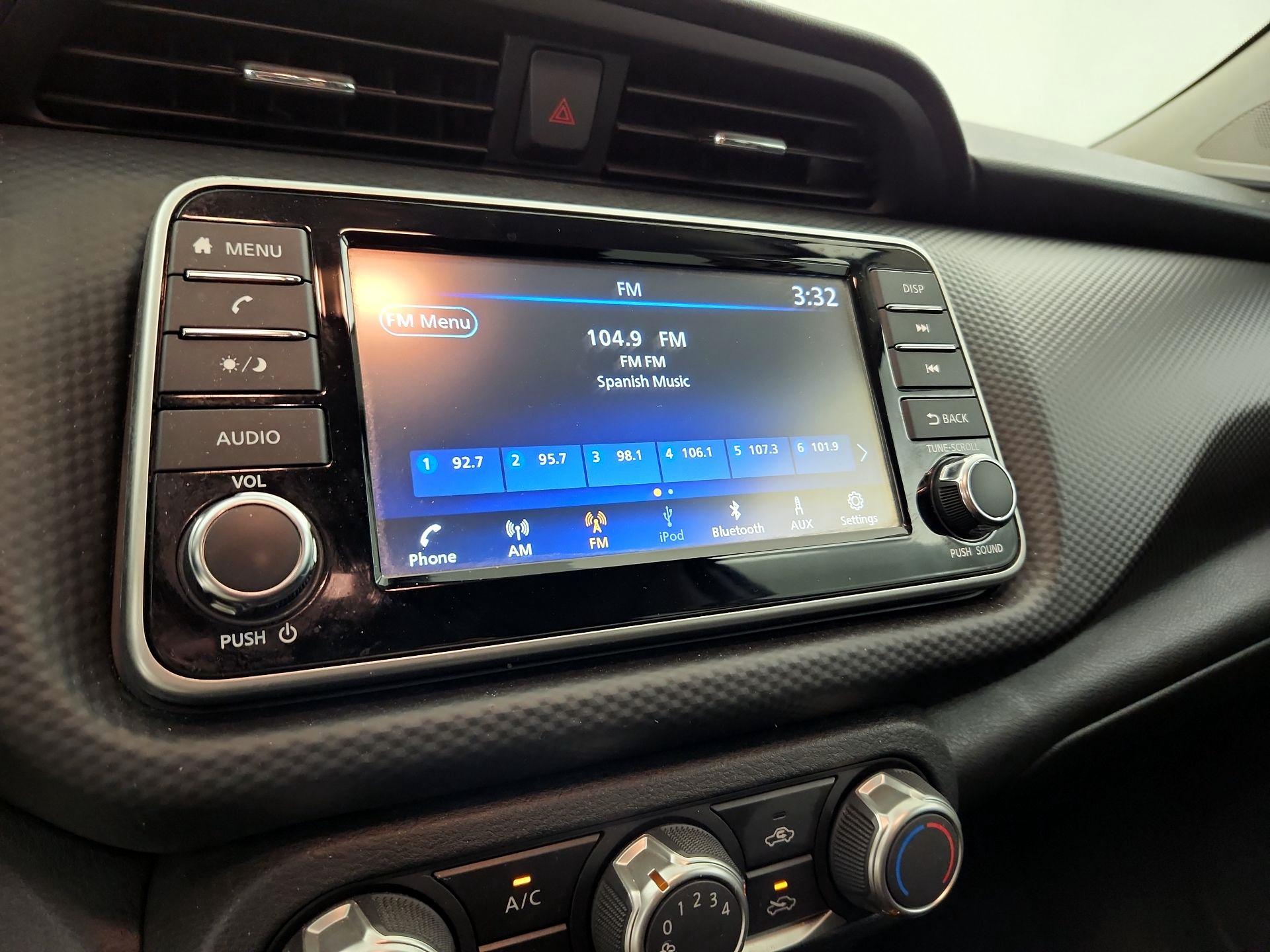 Thumbnail: 2023 Nissan Kicks - 15