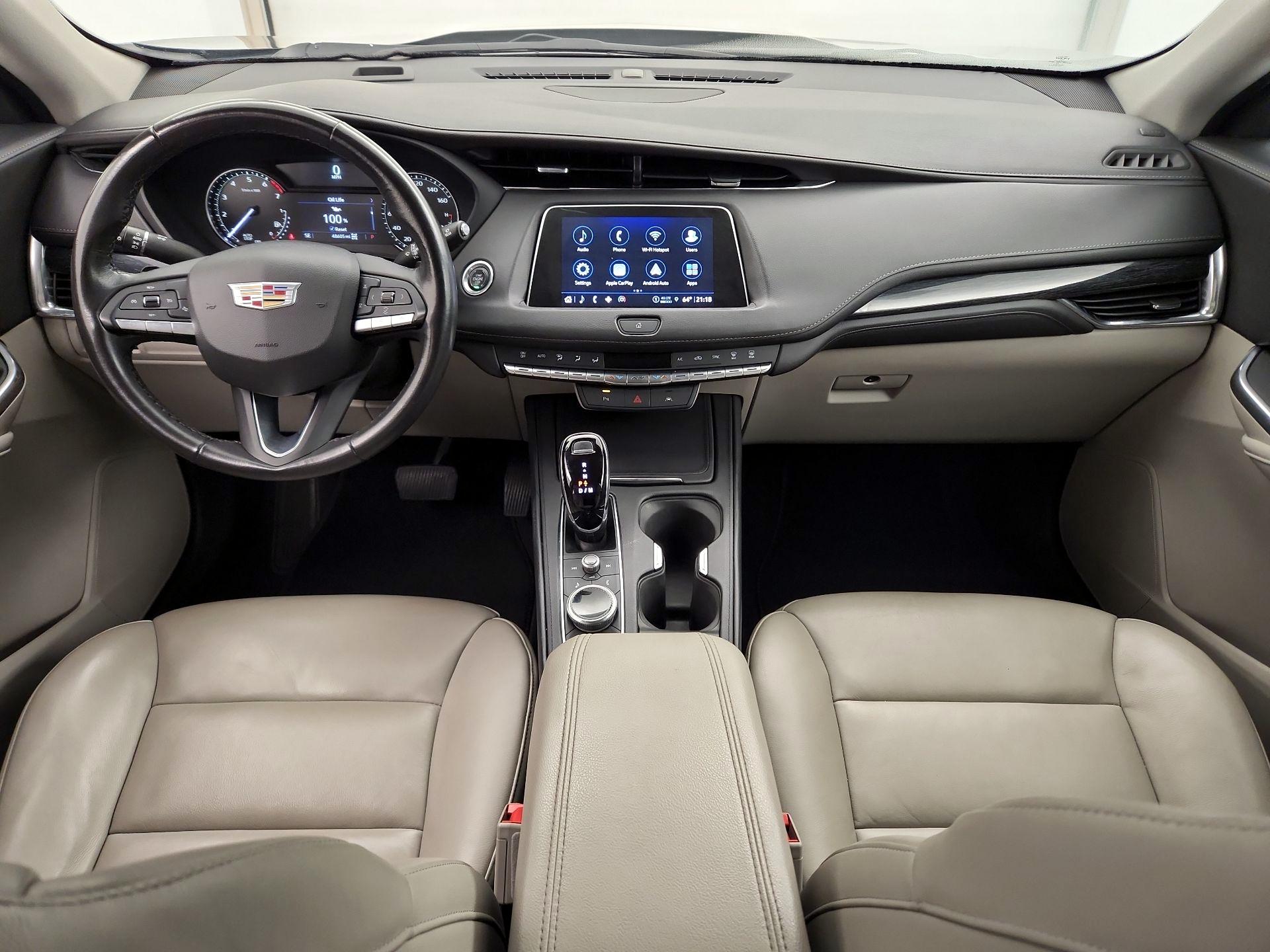 Thumbnail: 2023 Cadillac XT4 - 9