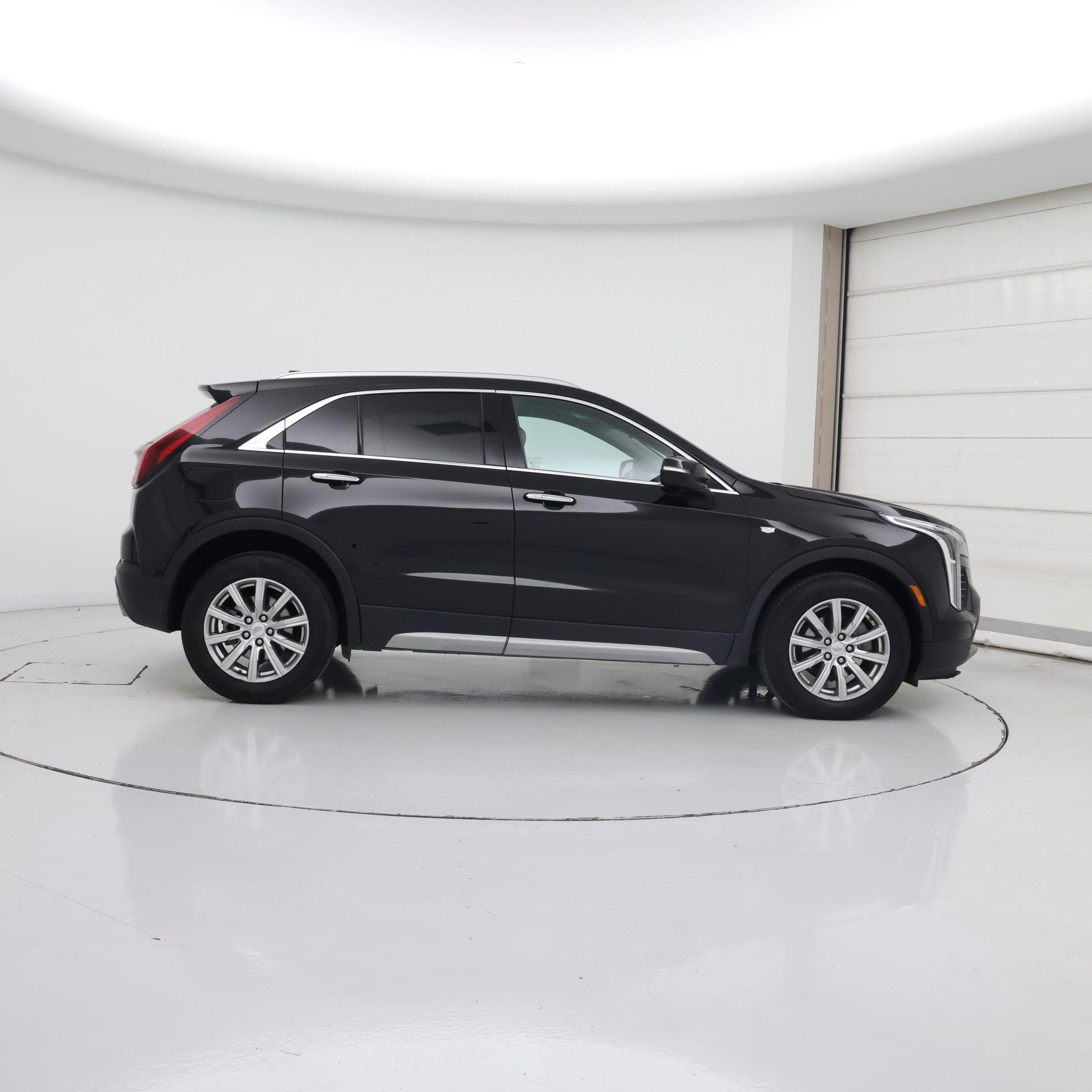 Thumbnail: 2023 Cadillac XT4 - 7