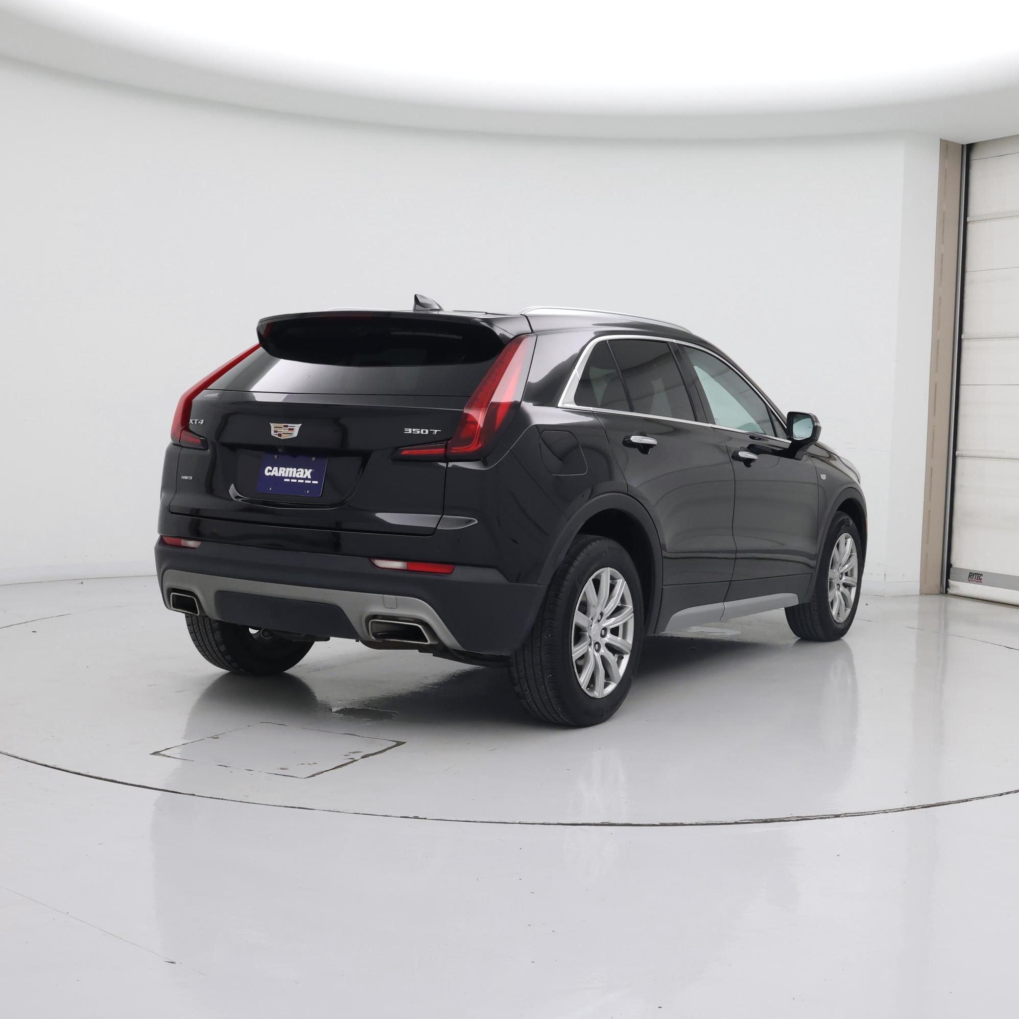 Thumbnail: 2023 Cadillac XT4 - 8
