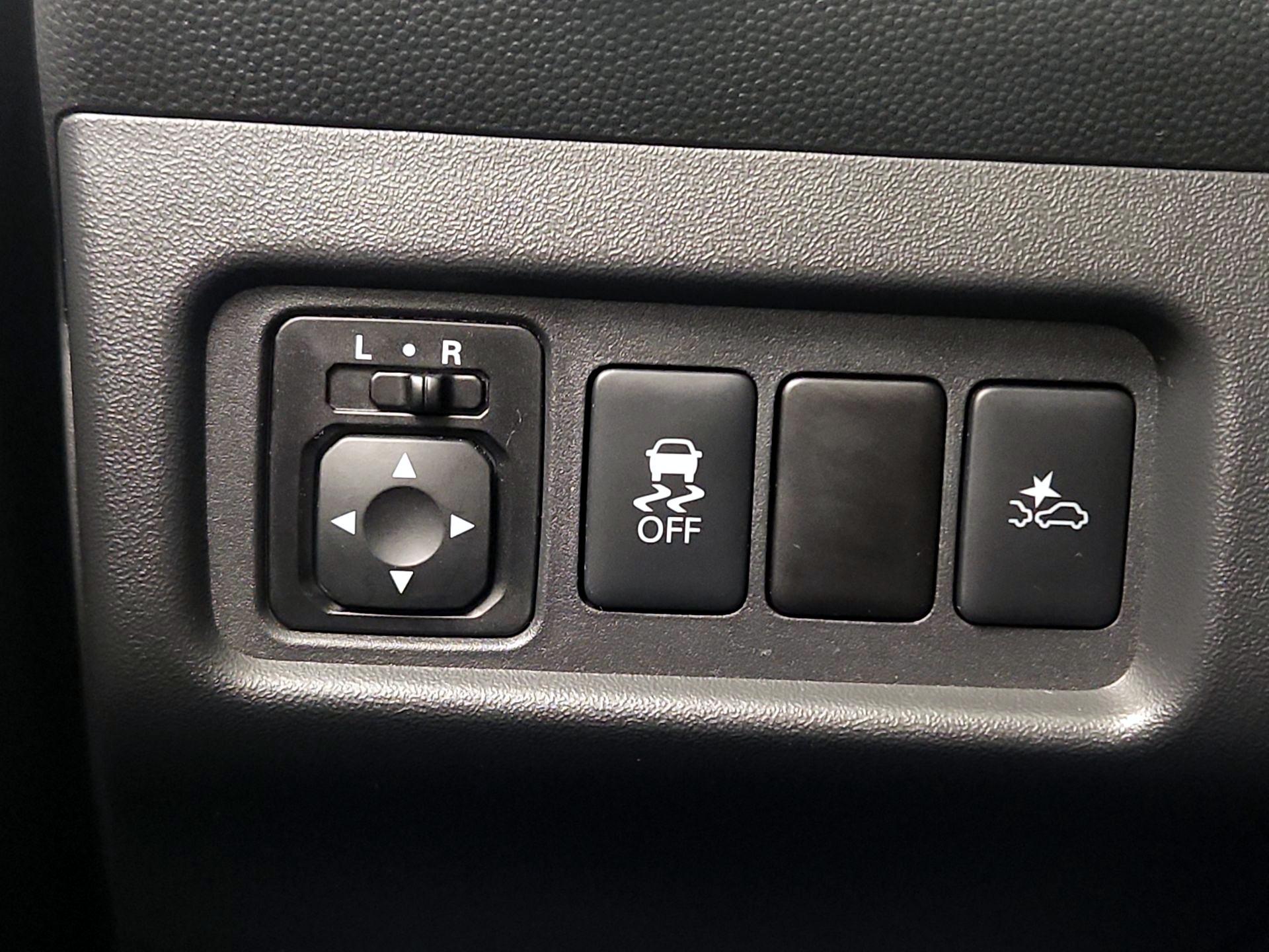 Thumbnail: 2024 Mitsubishi Mirage - 13