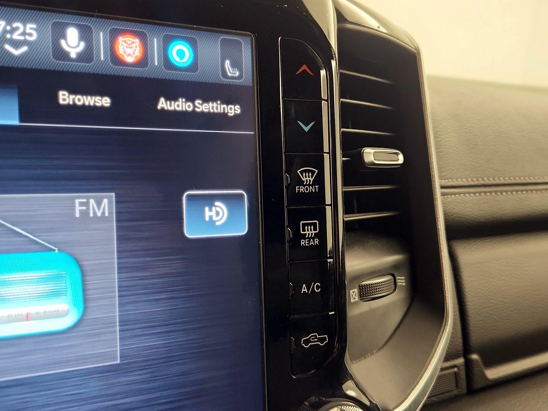 Thumbnail: 2022 RAM 1500 - 17