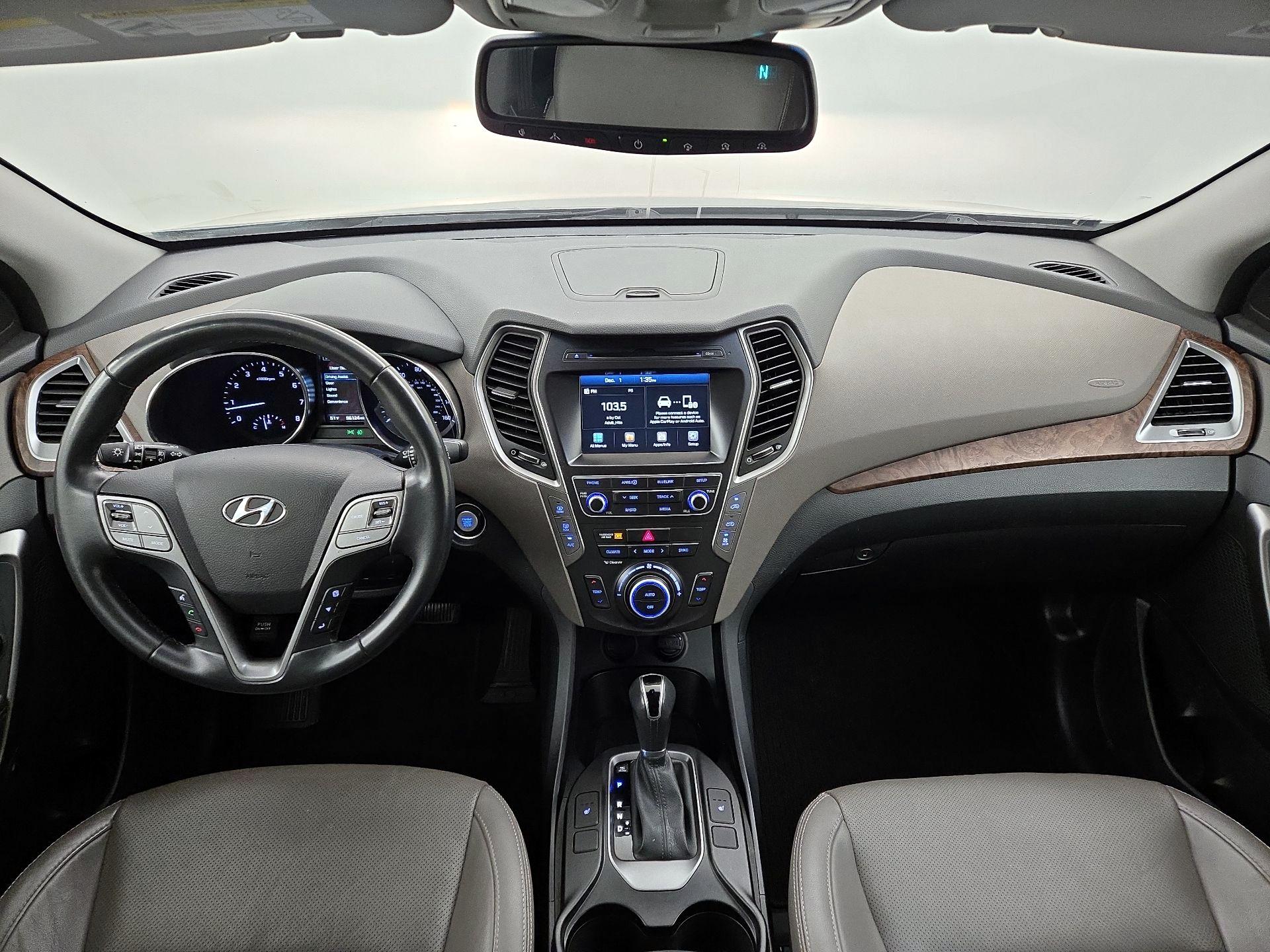 Thumbnail: 2017 Hyundai Santa Fe - 9