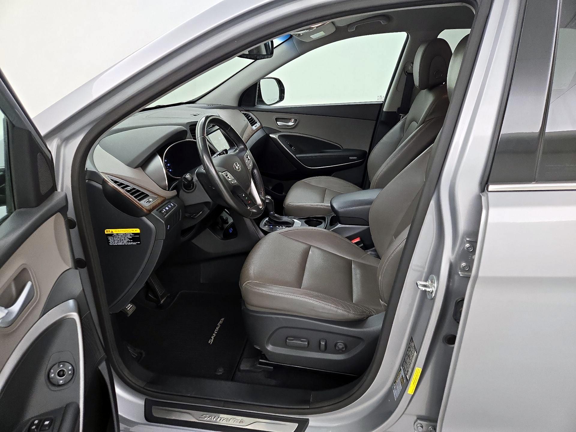 Thumbnail: 2017 Hyundai Santa Fe - 11