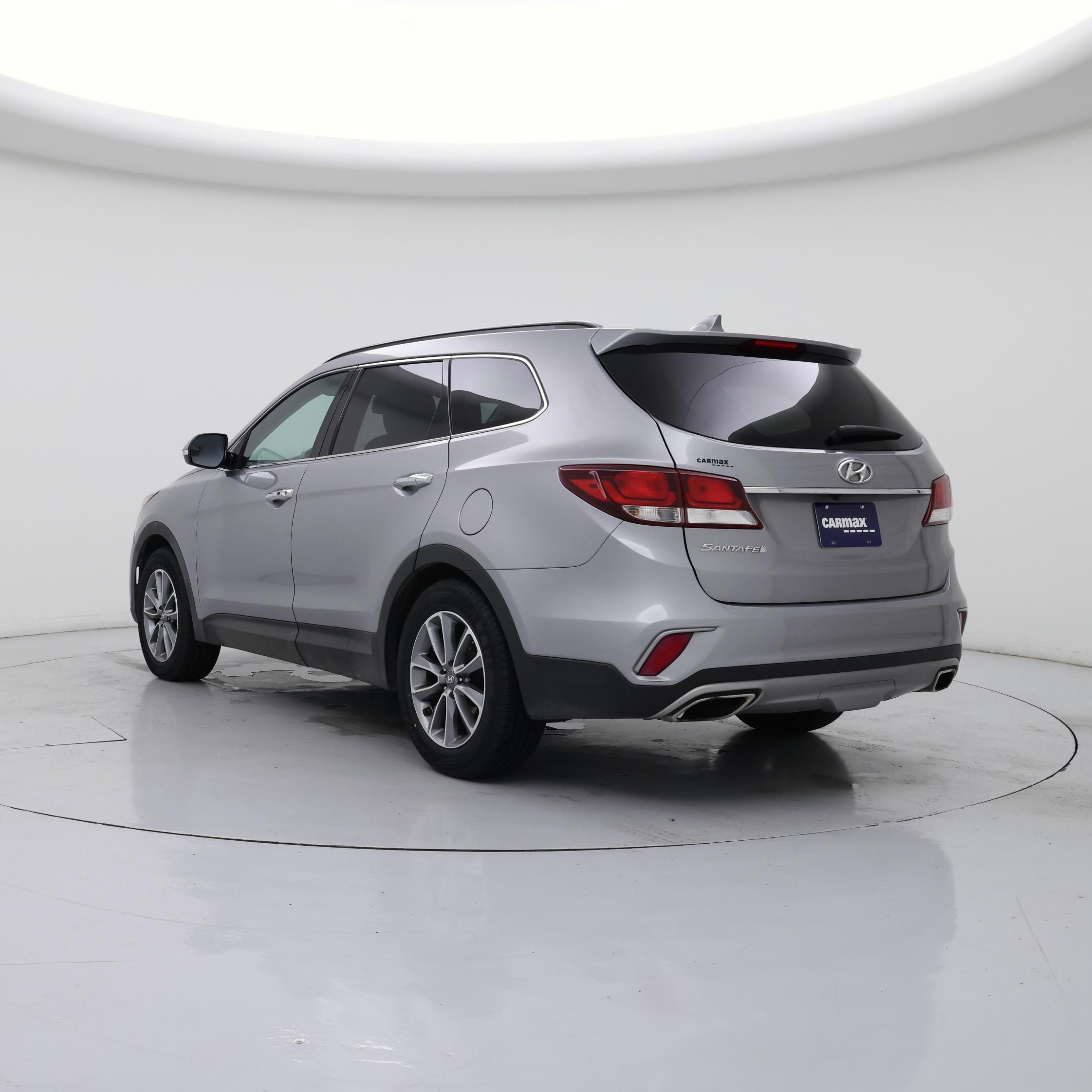 Thumbnail: 2017 Hyundai Santa Fe - 2