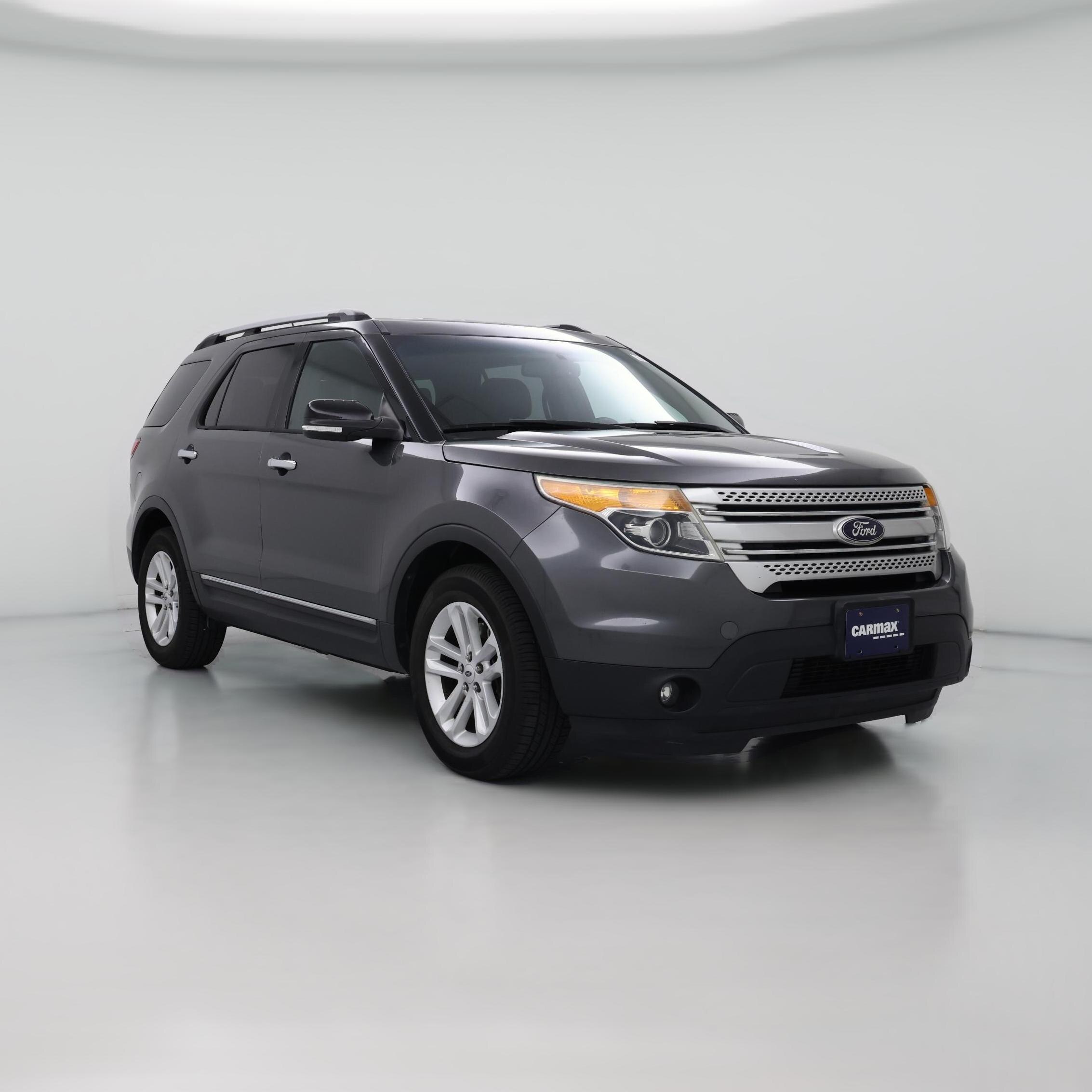 Thumbnail: 2015 Ford Explorer - 1