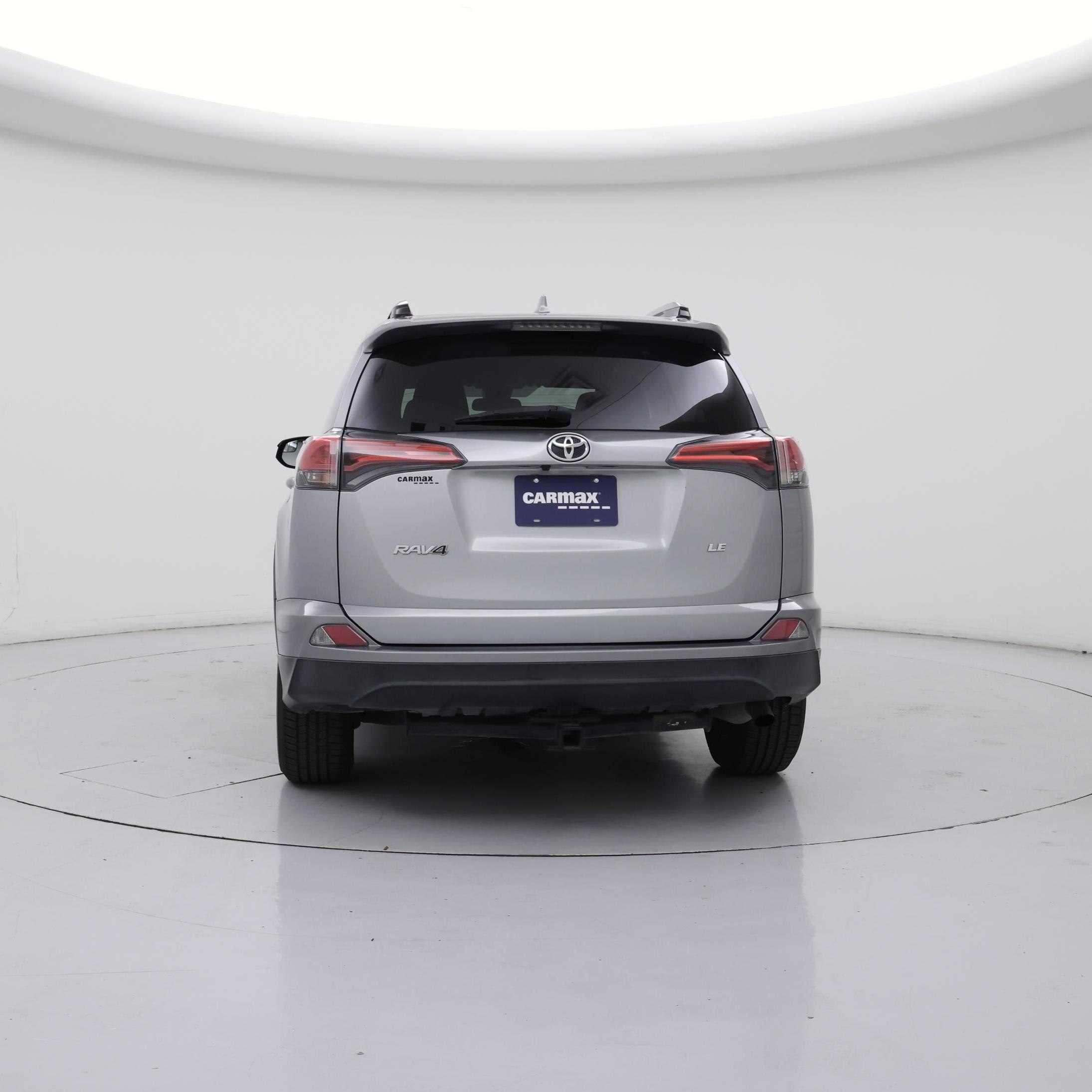 Thumbnail: 2018 Toyota RAV4 - 6