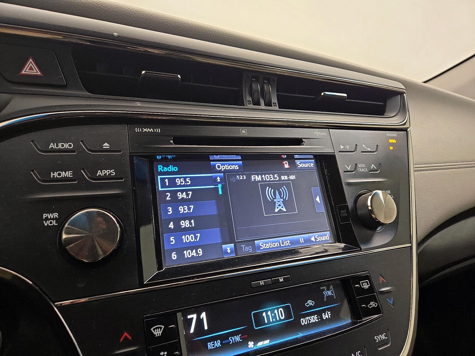 Thumbnail: 2017 Toyota Avalon - 16