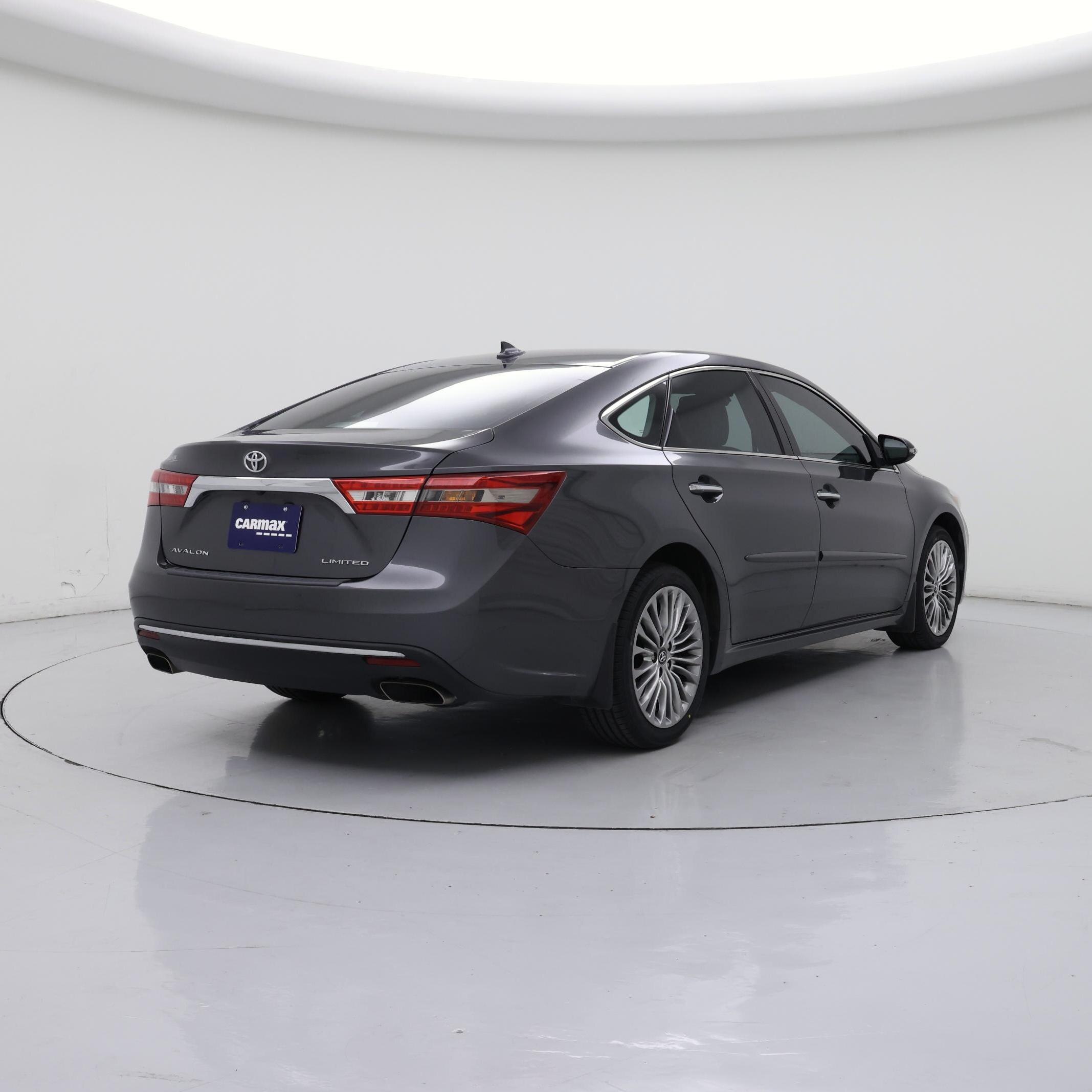 Thumbnail: 2017 Toyota Avalon - 8