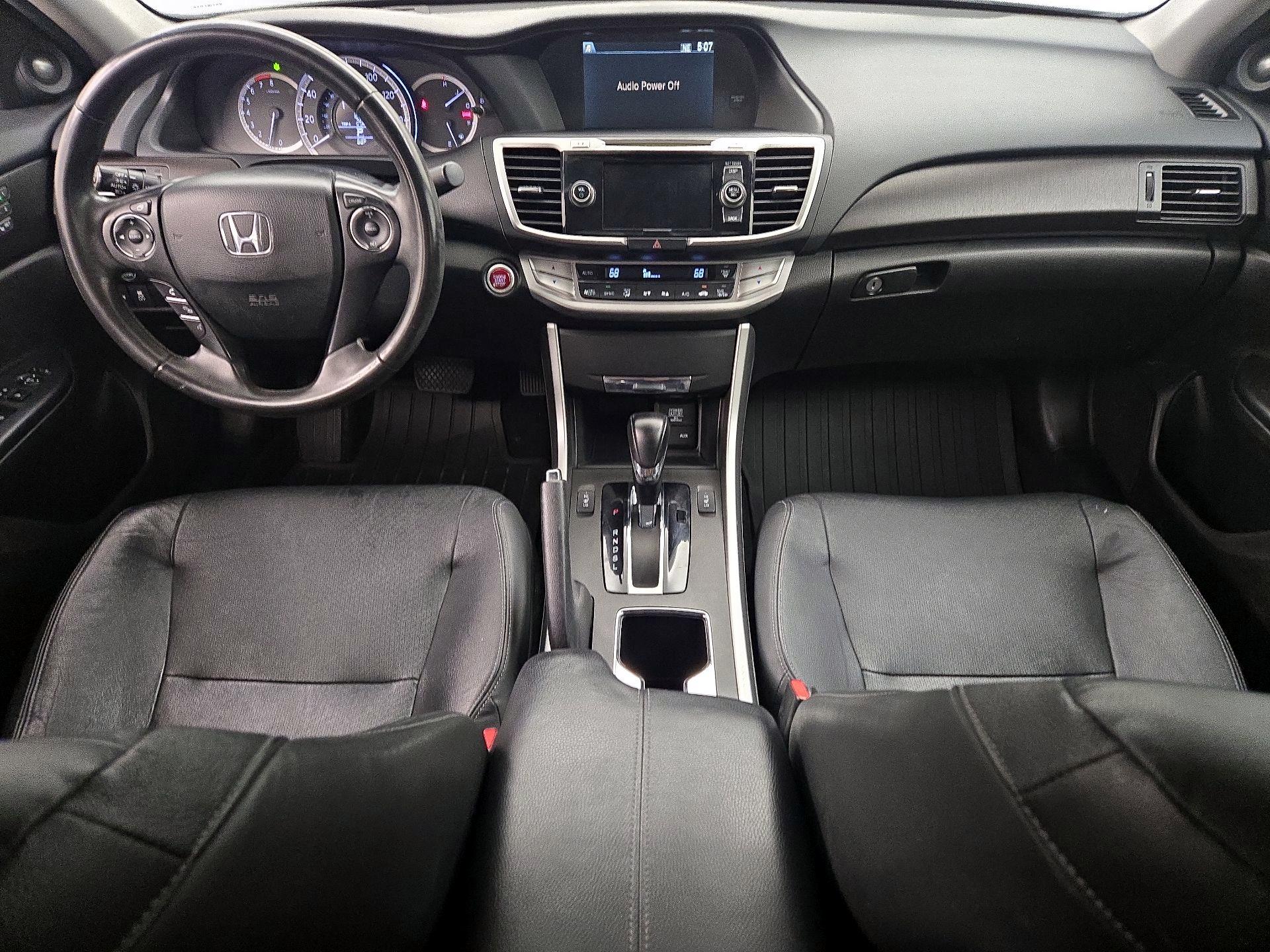 Thumbnail: 2015 Honda Accord - 9