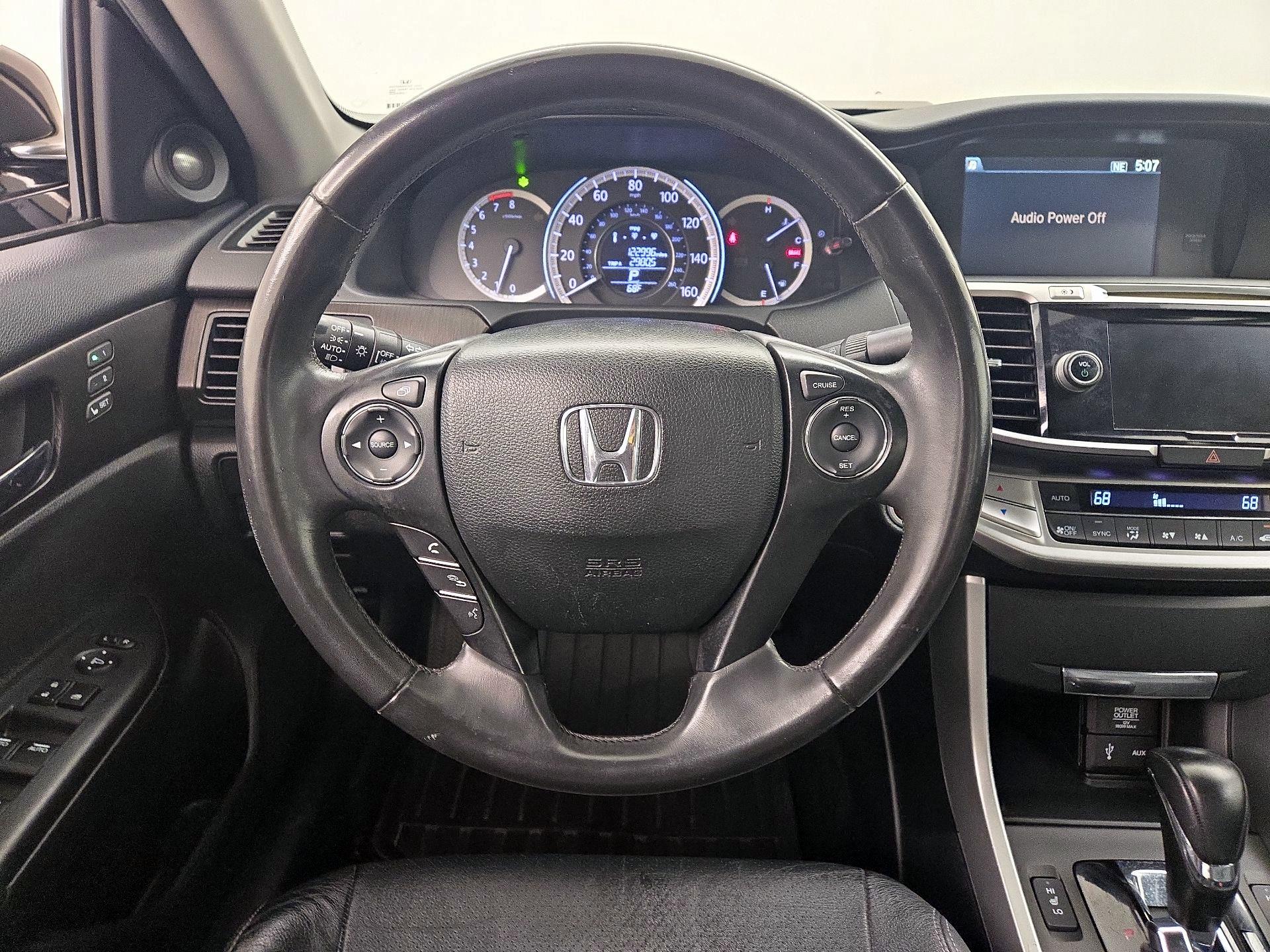 Thumbnail: 2015 Honda Accord - 10