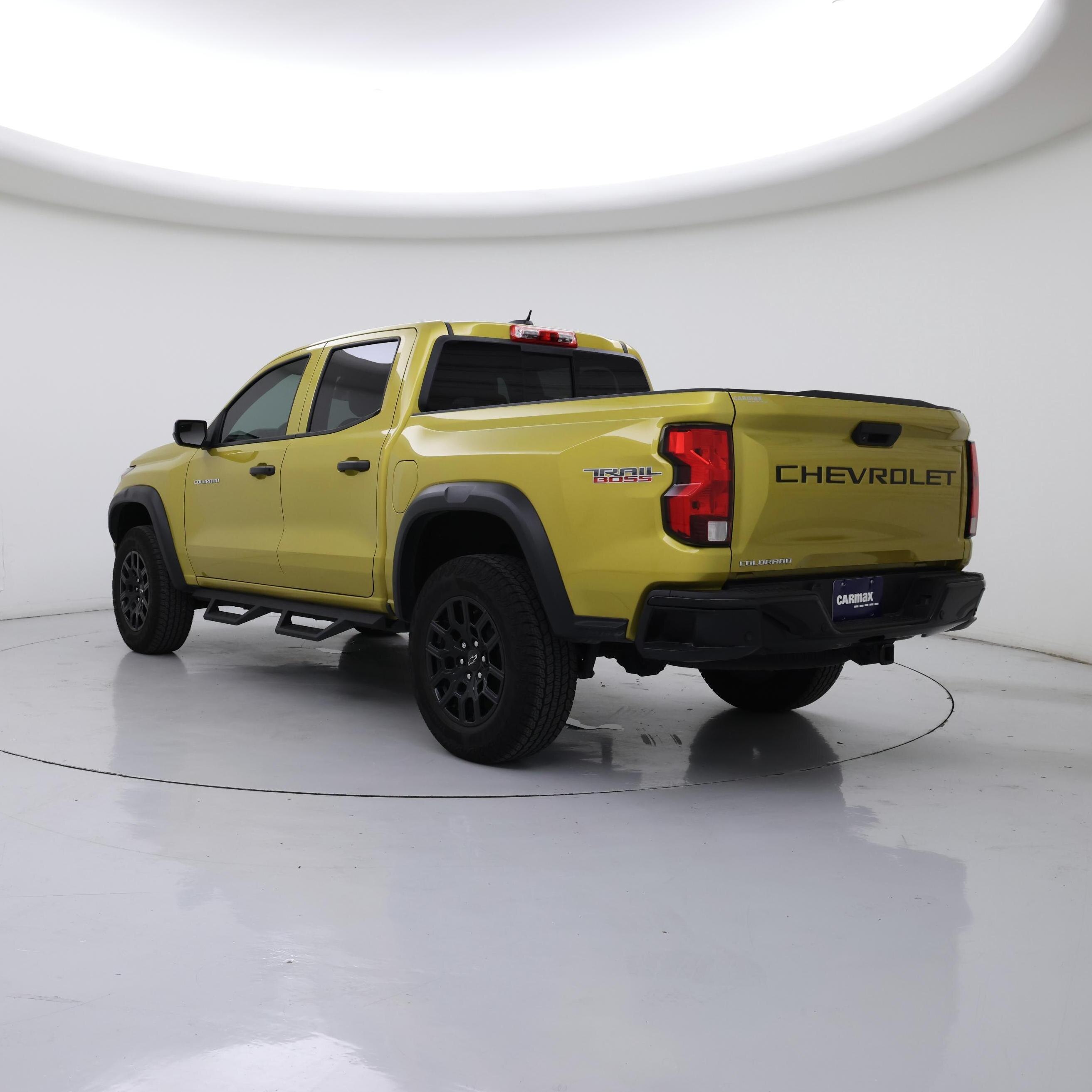 Thumbnail: 2024 Chevrolet Colorado - 2
