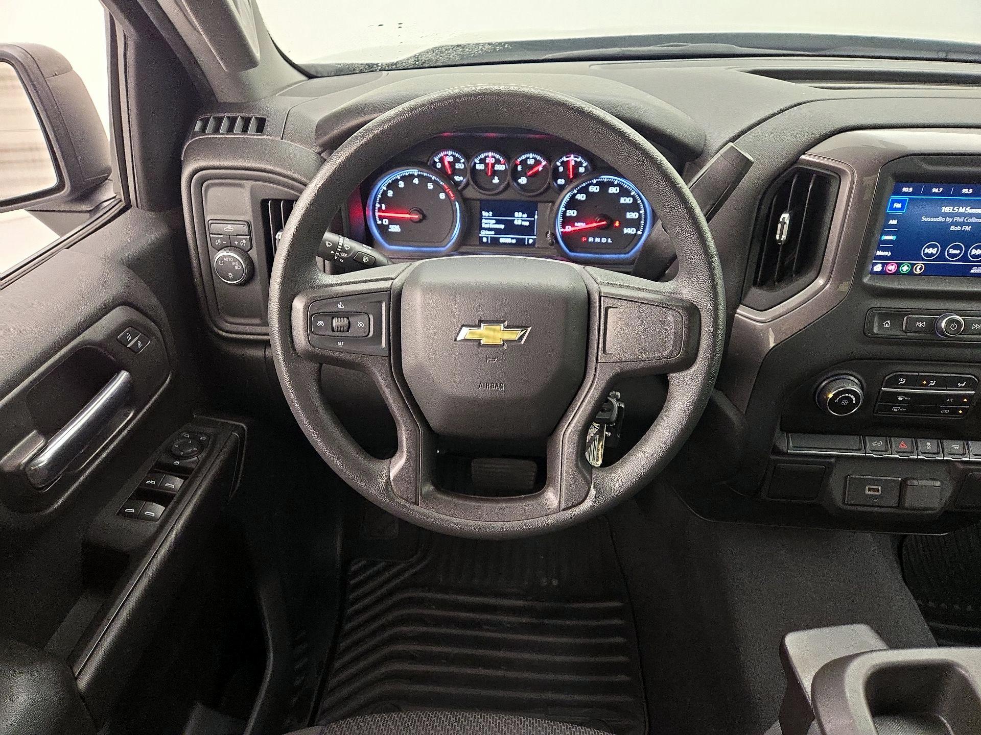 Thumbnail: 2020 Chevrolet Silverado 1500 - 10