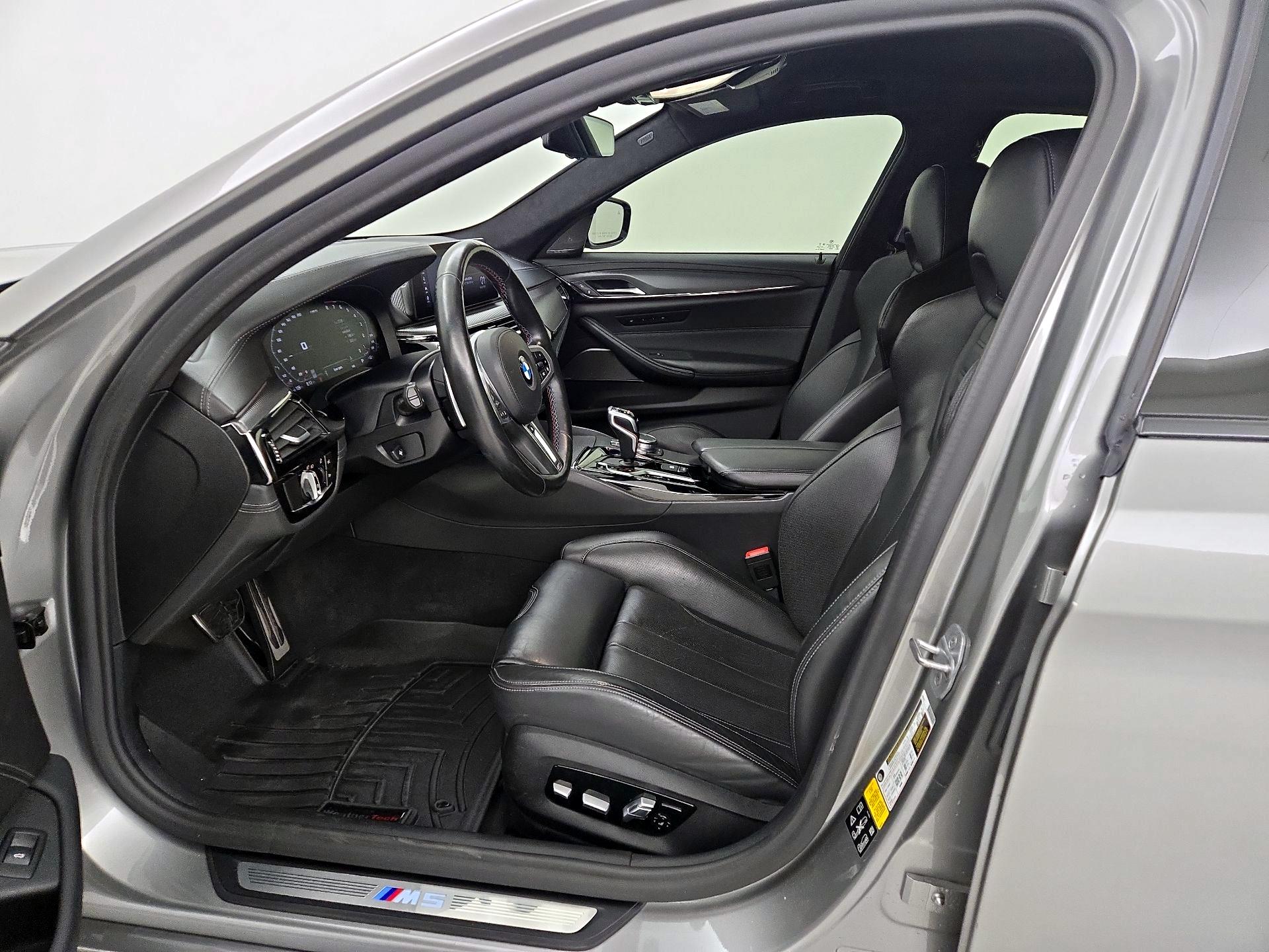 Thumbnail: 2020 BMW M5 - 11