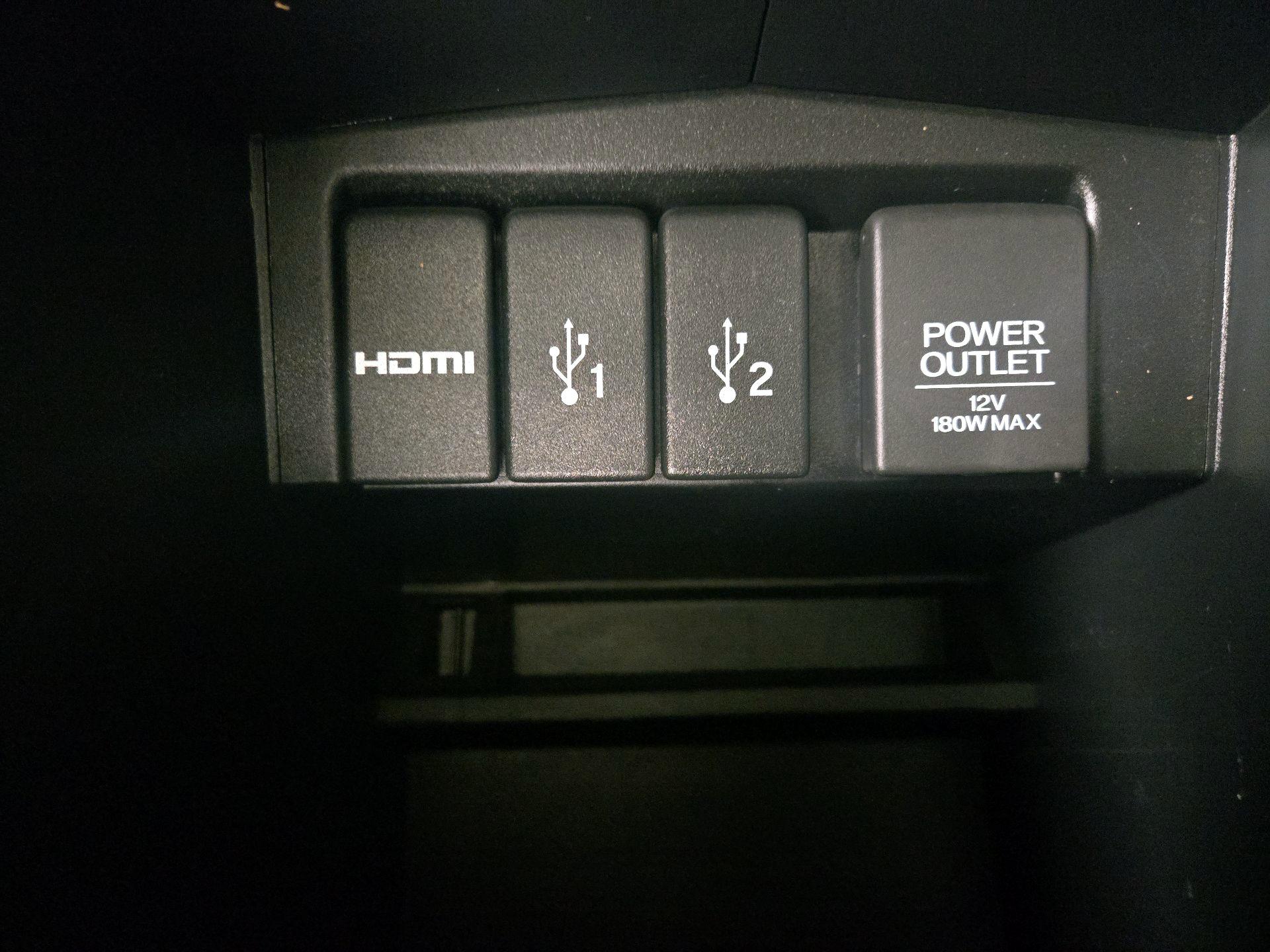 Thumbnail: 2015 Honda CR-V - 18