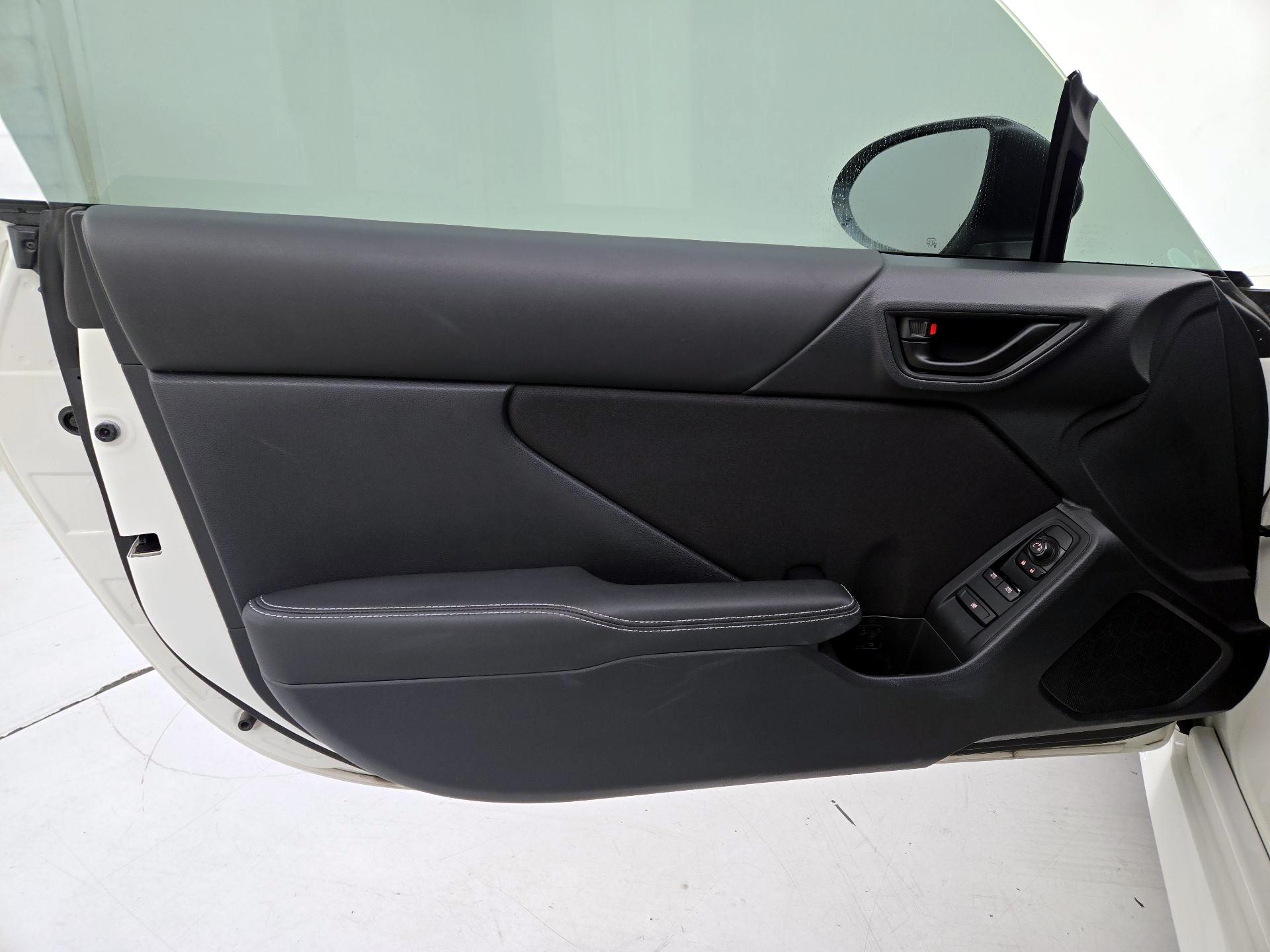 Thumbnail: 2022 Toyota GR86 - 12