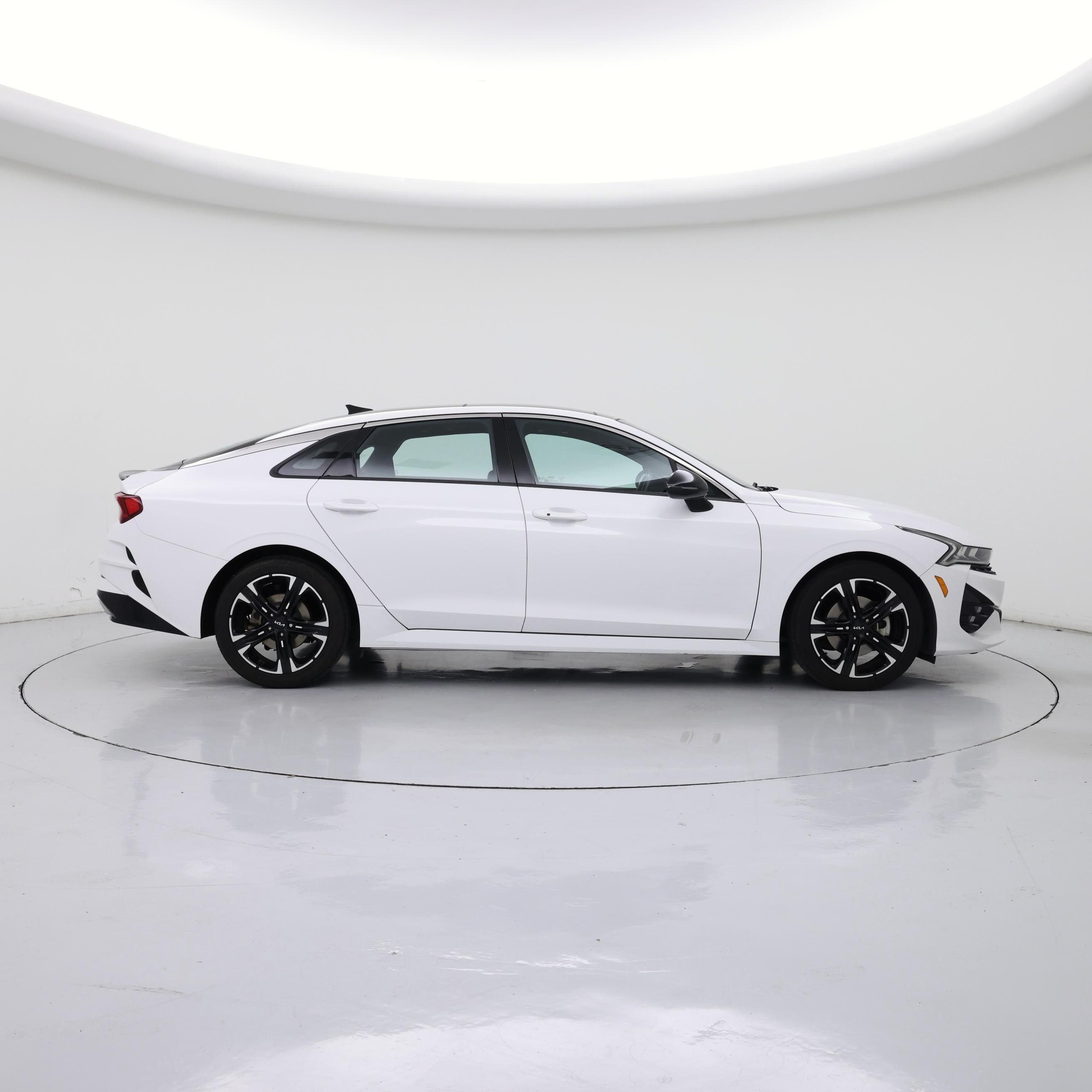 Thumbnail: 2022 Kia K5 - 7