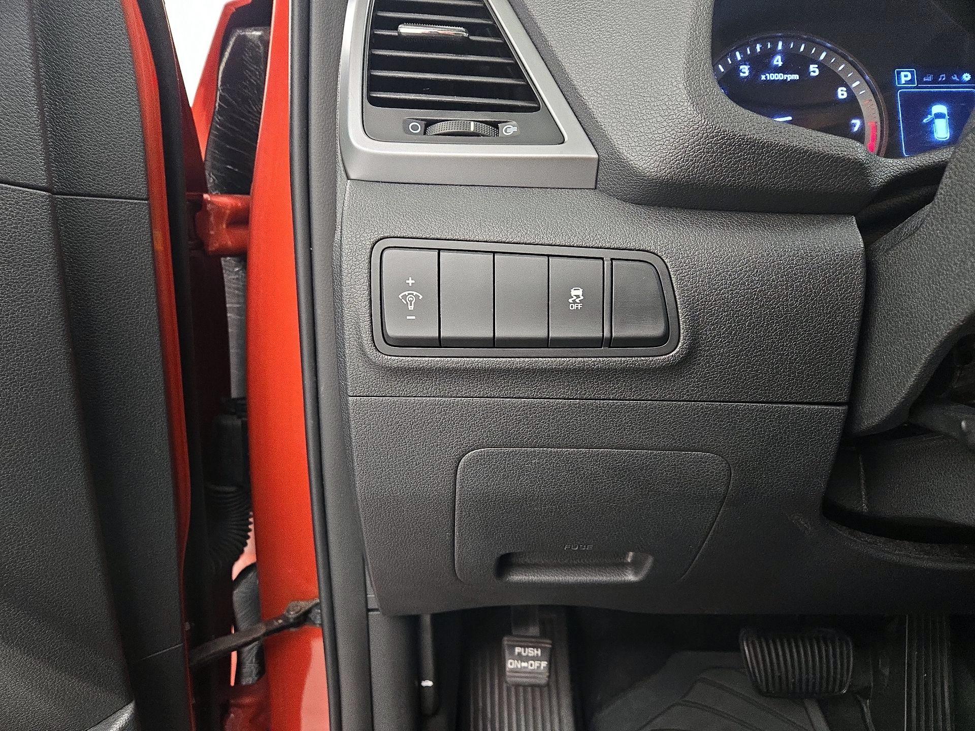 Thumbnail: 2017 Hyundai Tucson - 13