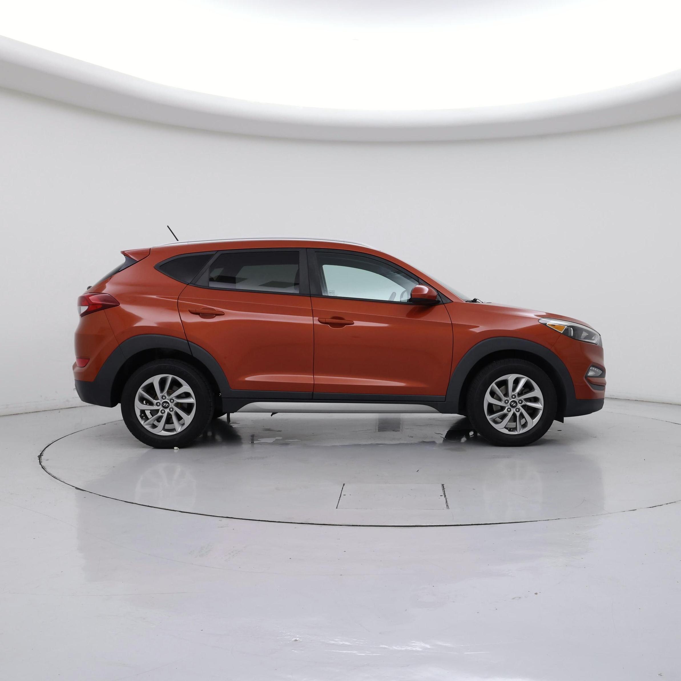Thumbnail: 2017 Hyundai Tucson - 7
