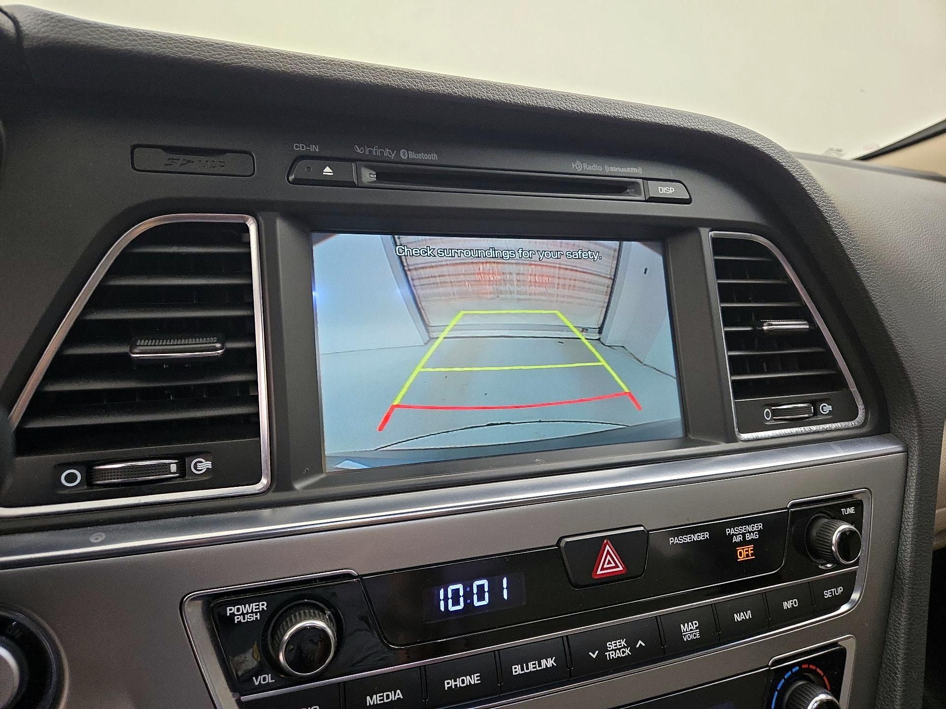 Thumbnail: 2017 Hyundai Sonata - 15