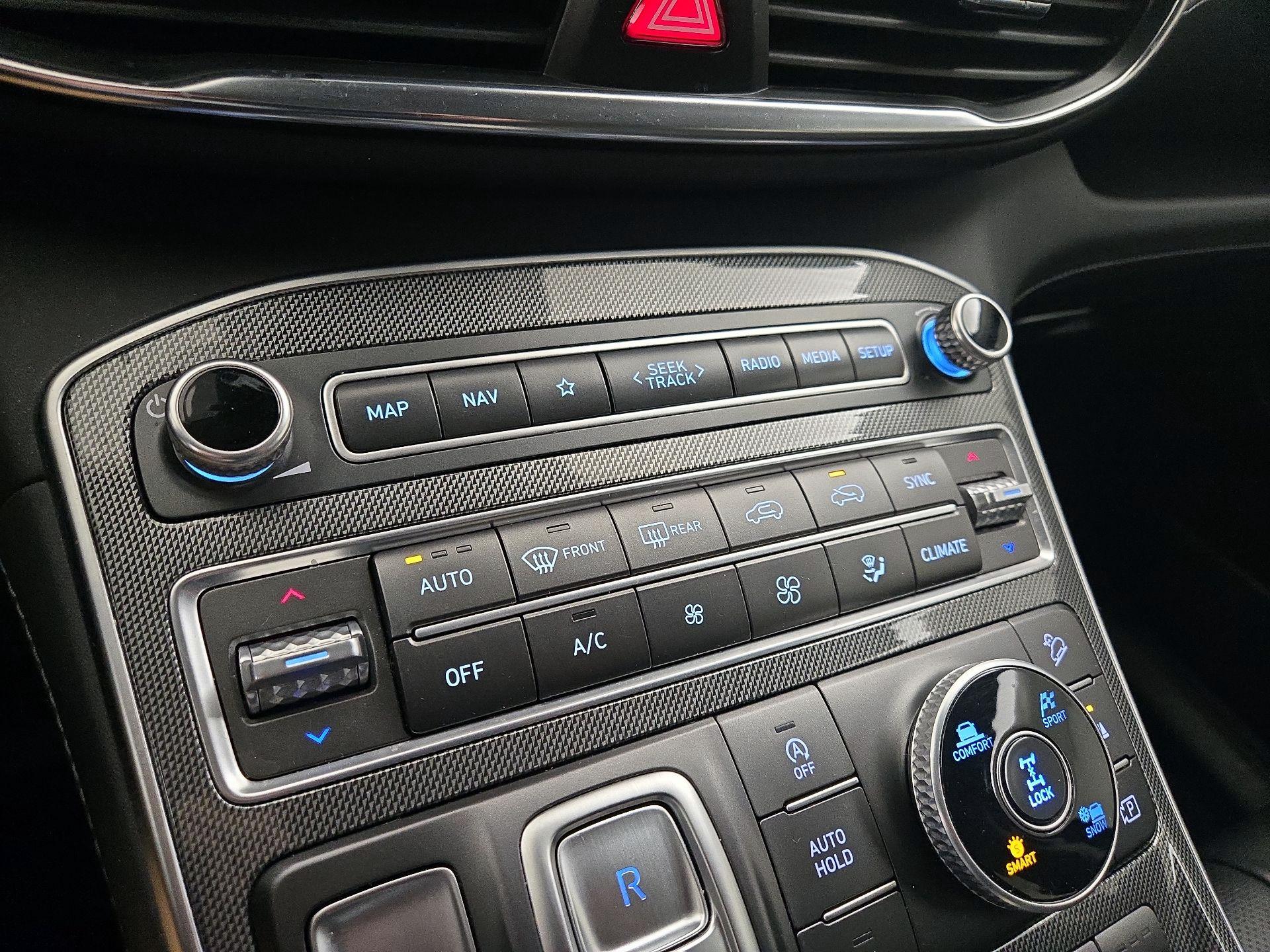 Thumbnail: 2023 Hyundai Santa Fe - 17