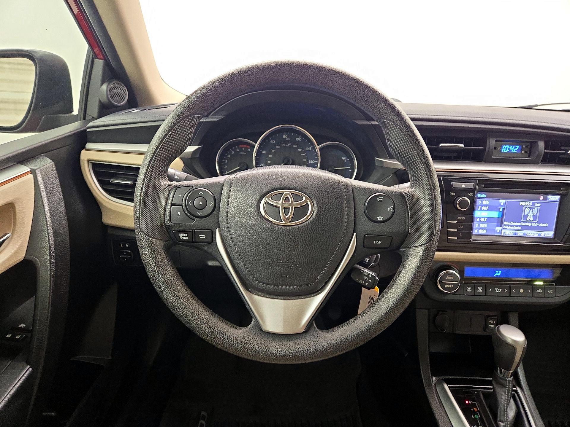 Thumbnail: 2016 Toyota Corolla - 10