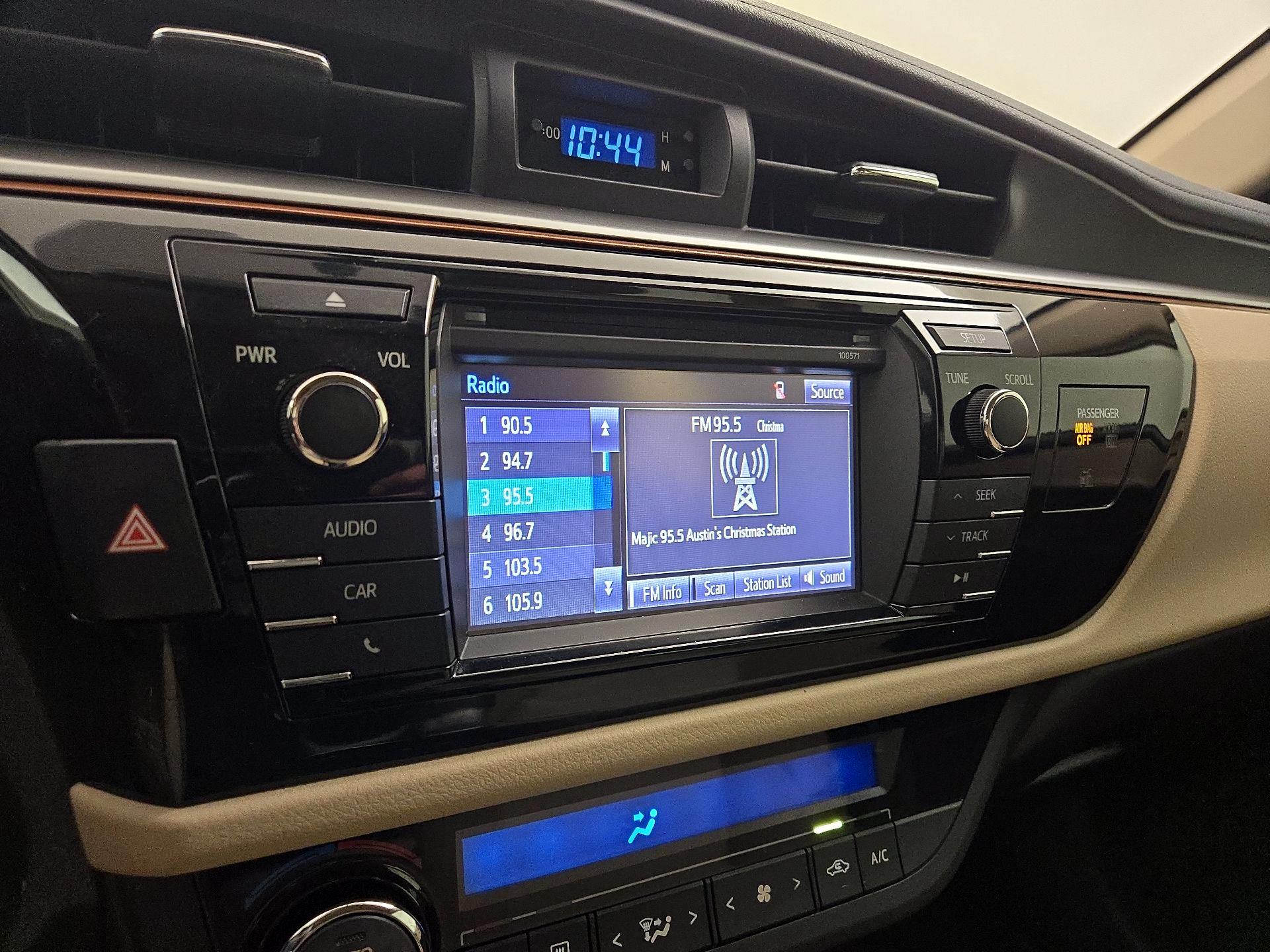 Thumbnail: 2016 Toyota Corolla - 15