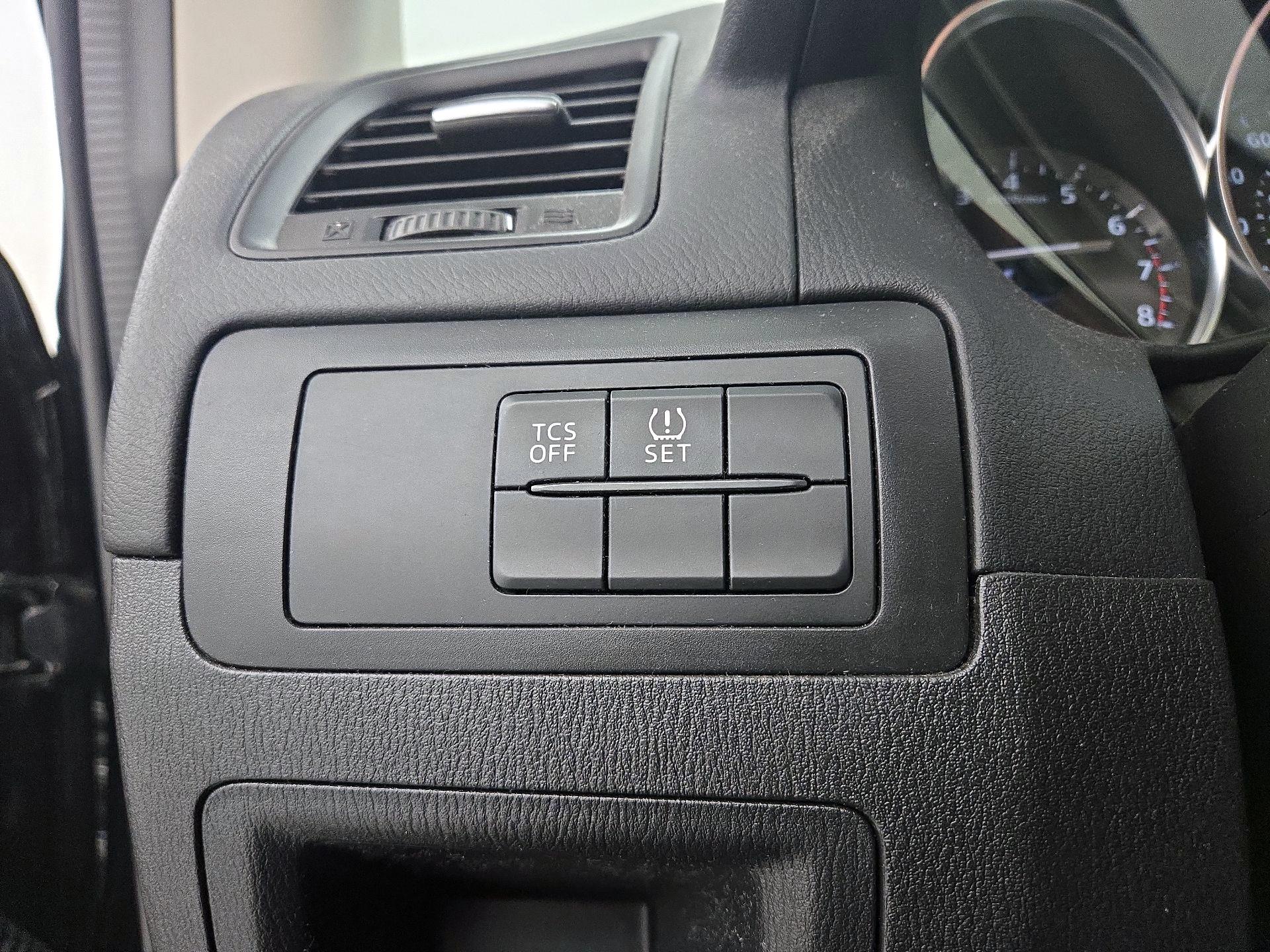 Thumbnail: 2015 Mazda CX-5 - 13