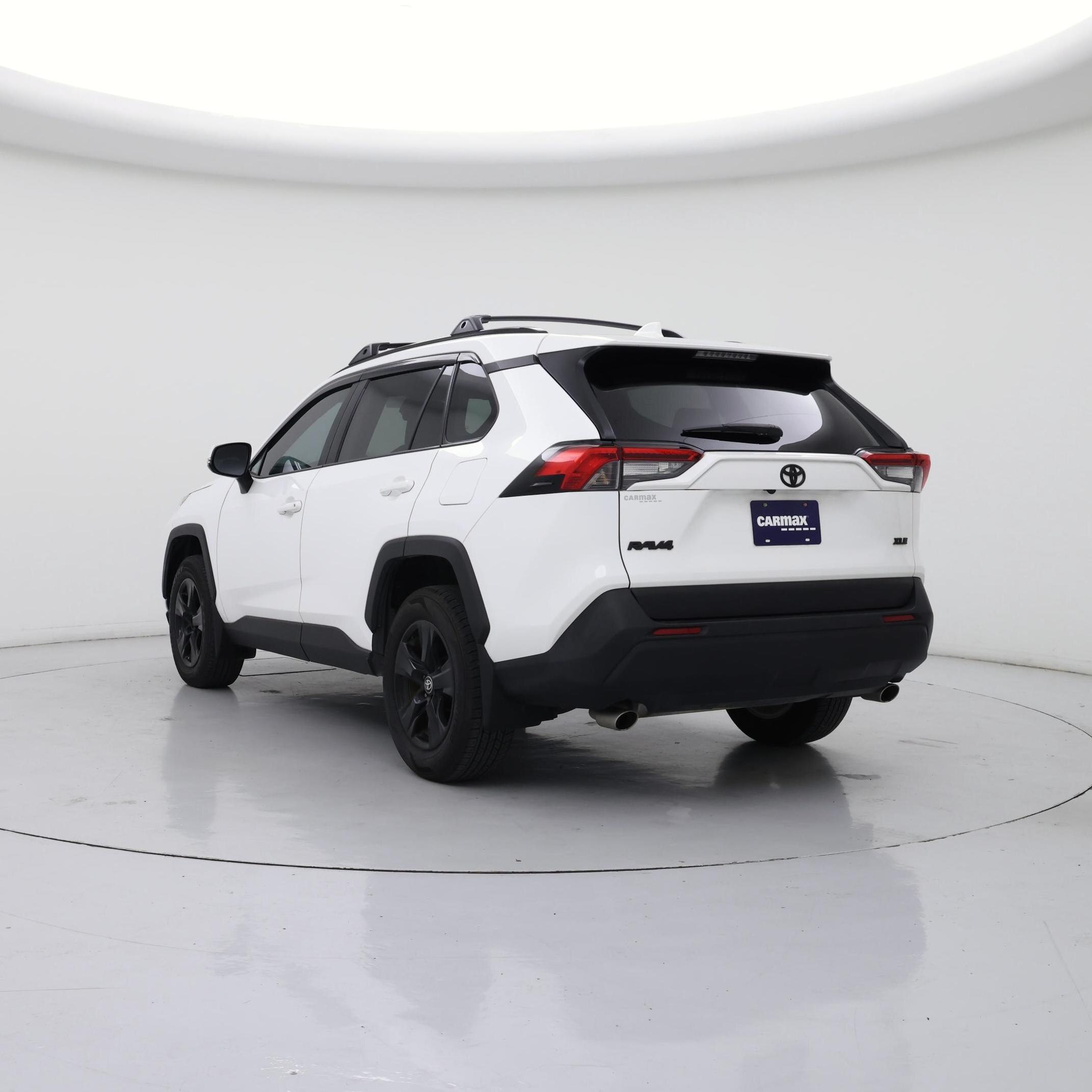 Thumbnail: 2021 Toyota RAV4 - 2