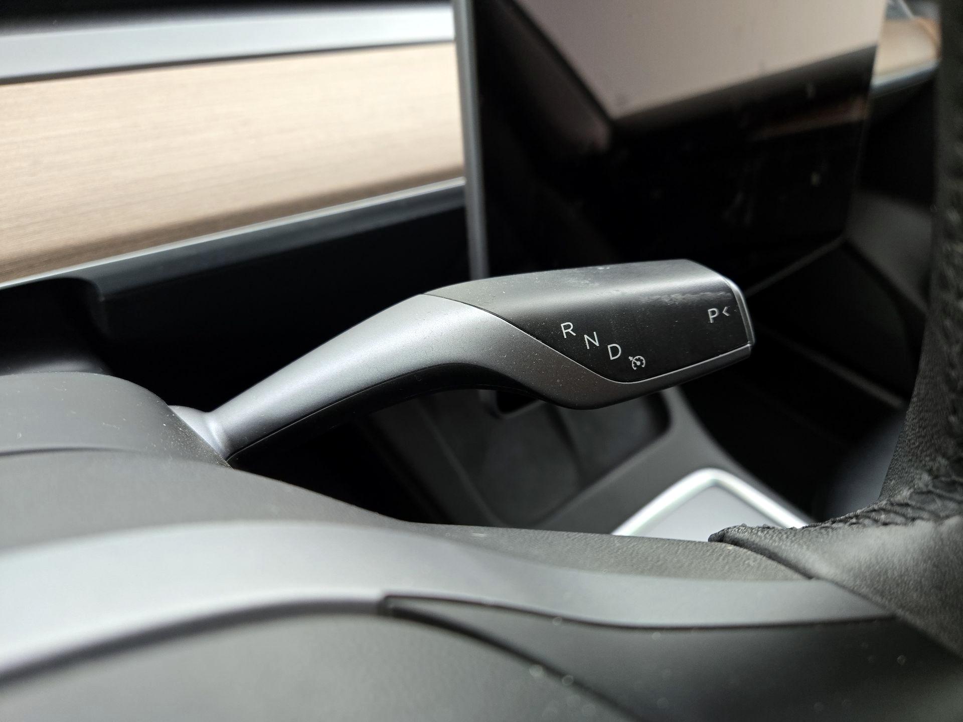 Thumbnail: 2021 Tesla Model 3 - 17