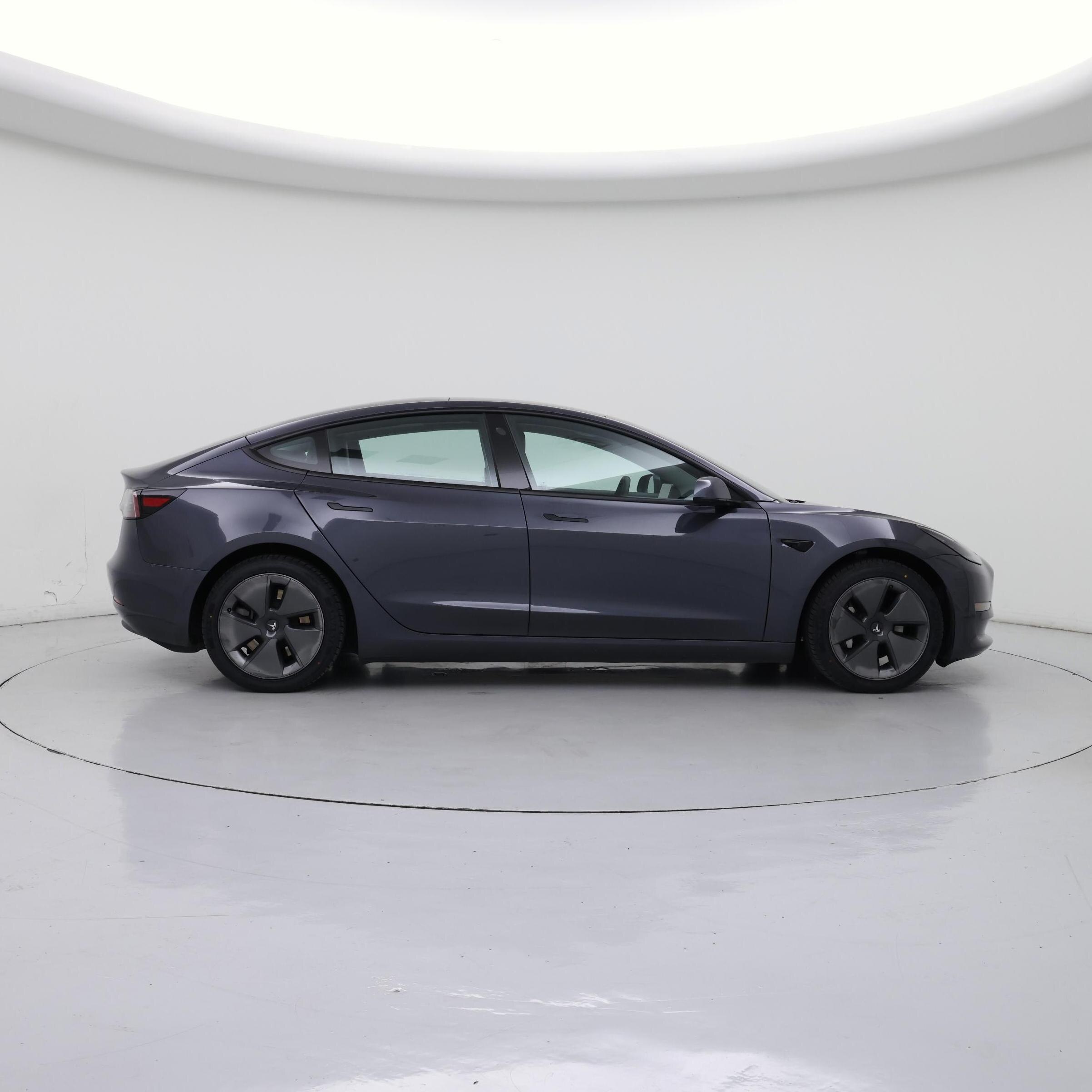 Thumbnail: 2021 Tesla Model 3 - 7
