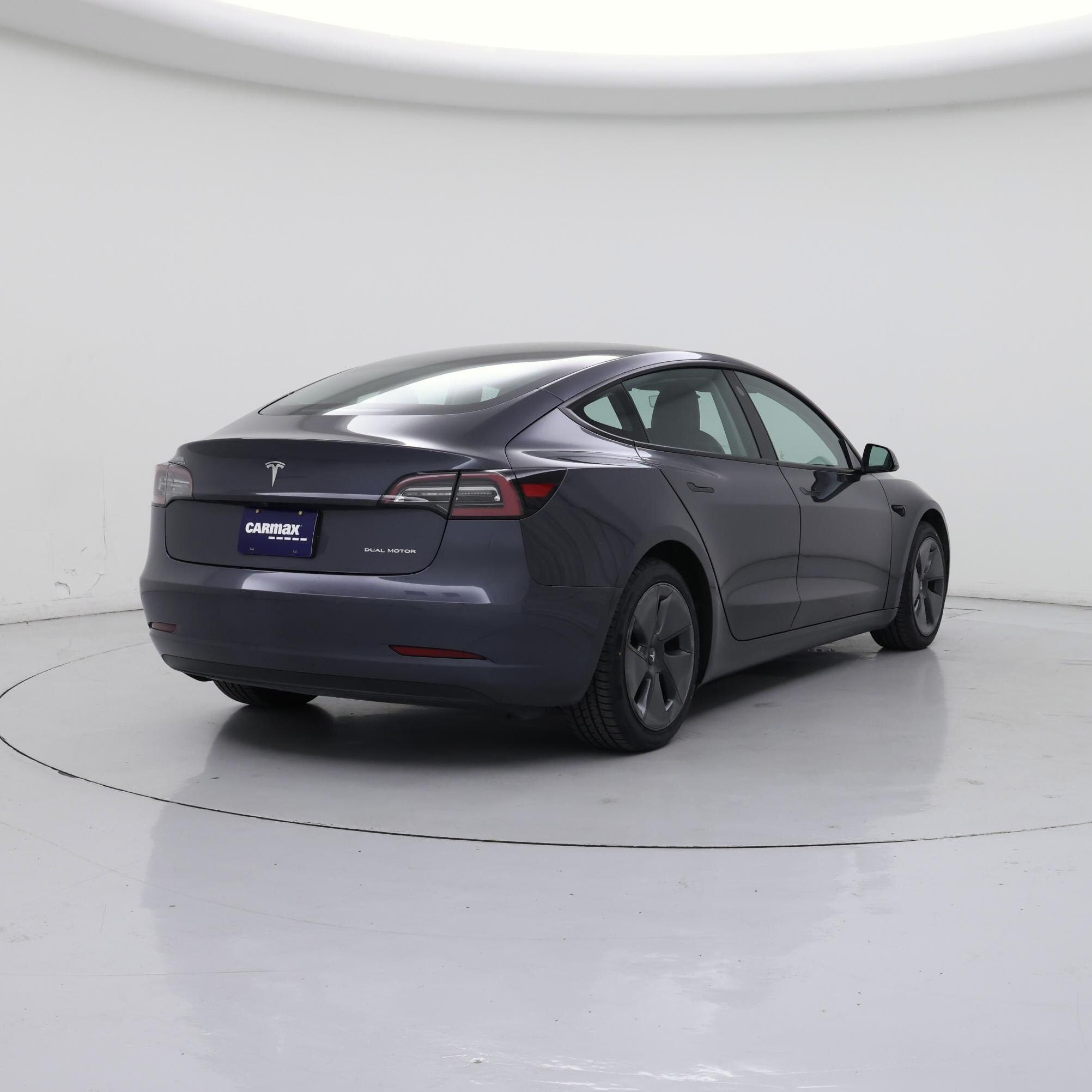 Thumbnail: 2021 Tesla Model 3 - 8